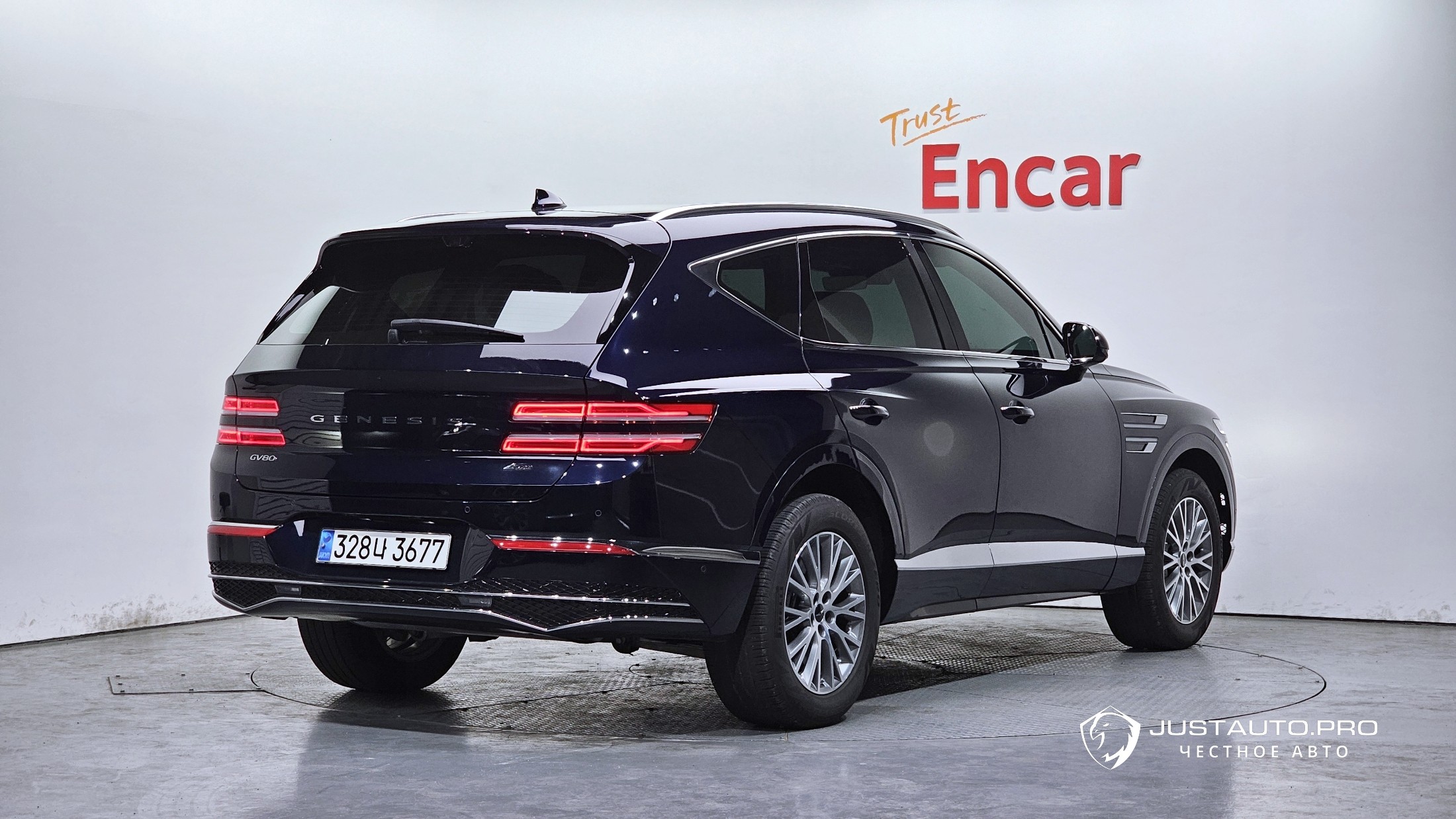 Автомобиль Genesis GV80