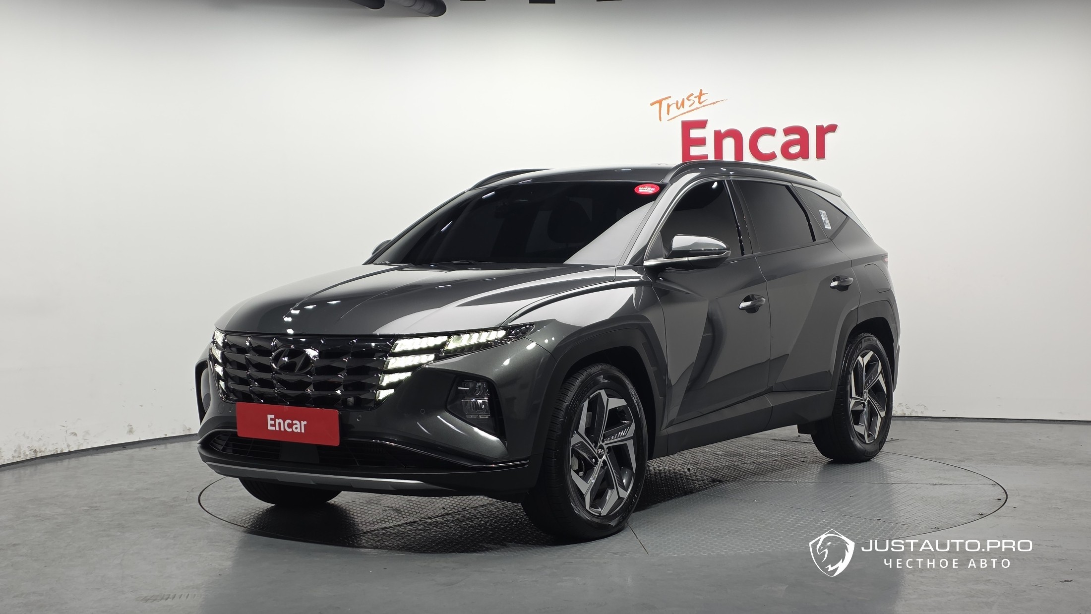 Автомобиль Hyundai Tucson