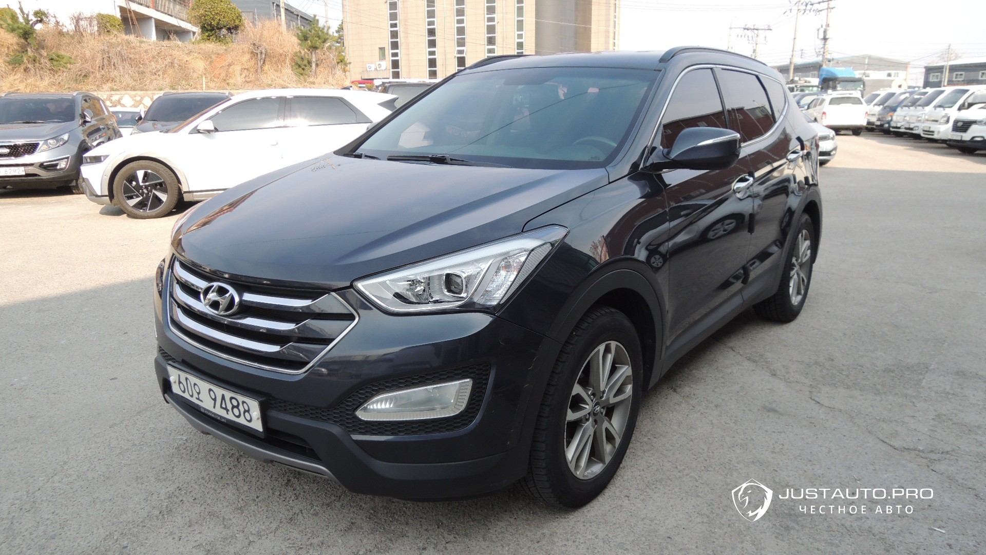 Автомобиль Hyundai Santafe