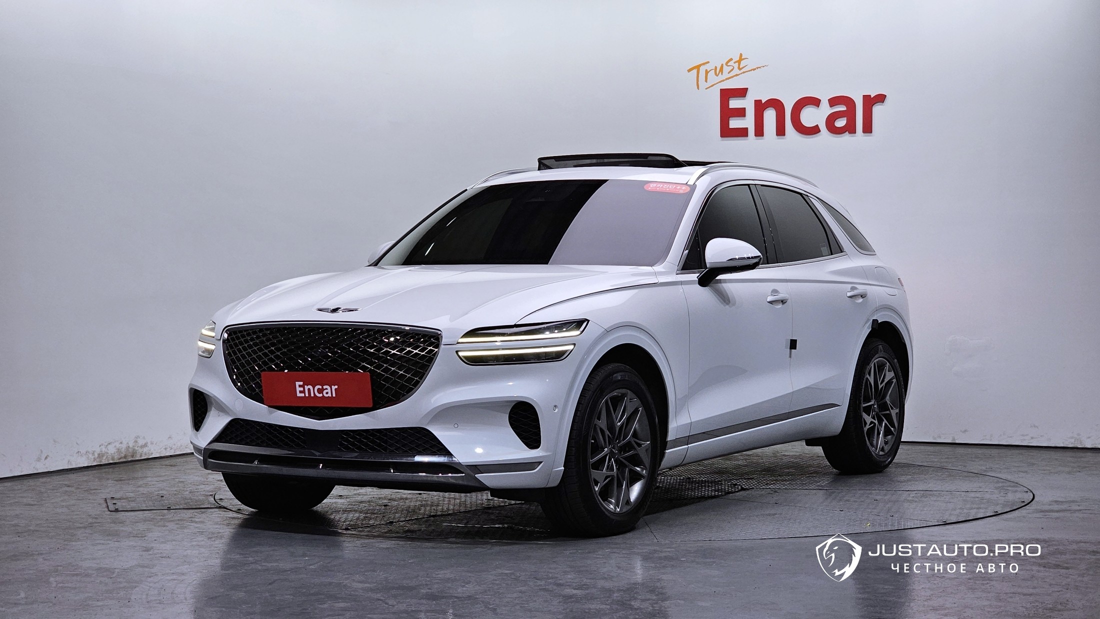Автомобиль Genesis GV70