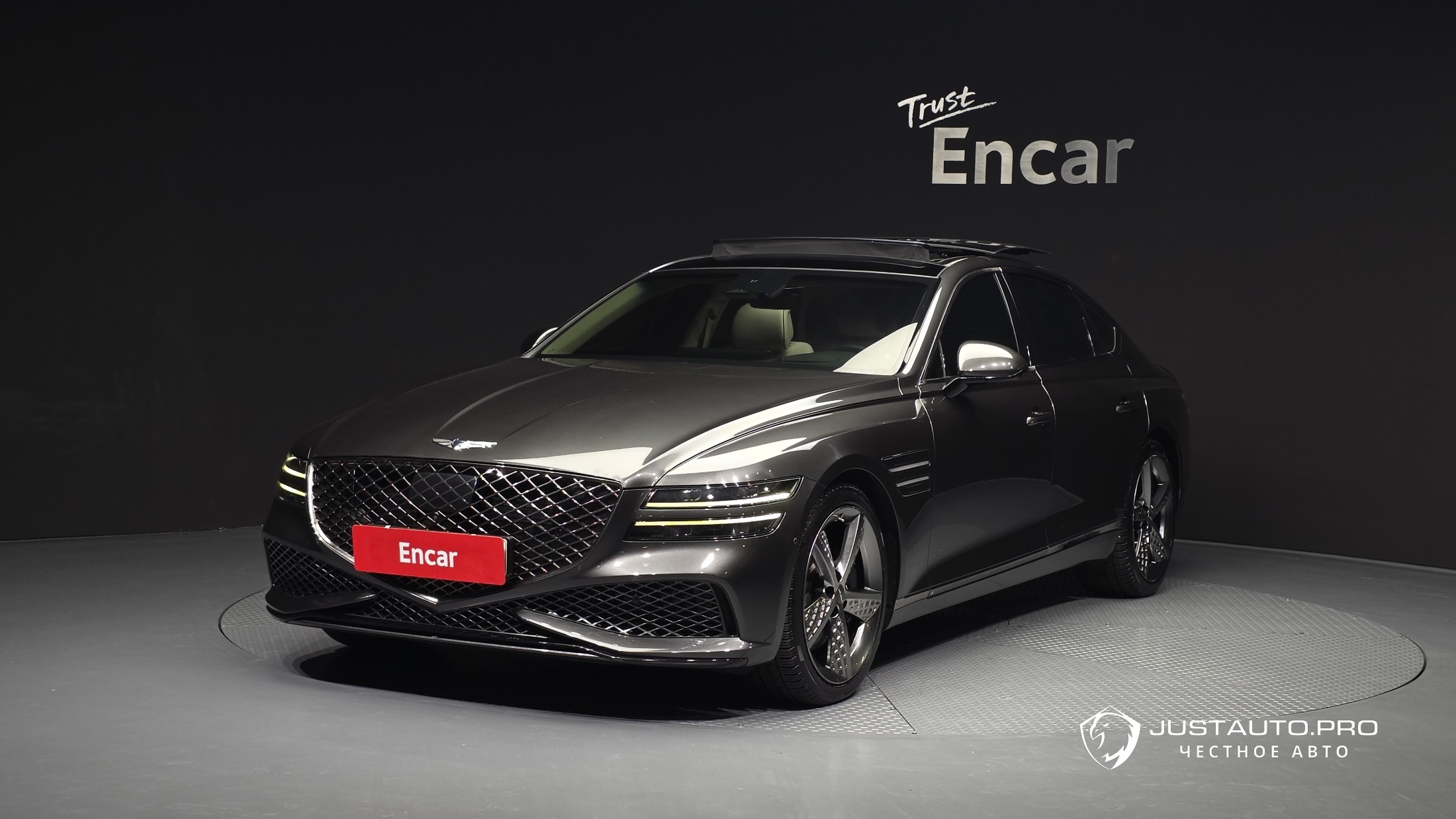 Автомобиль Genesis G80