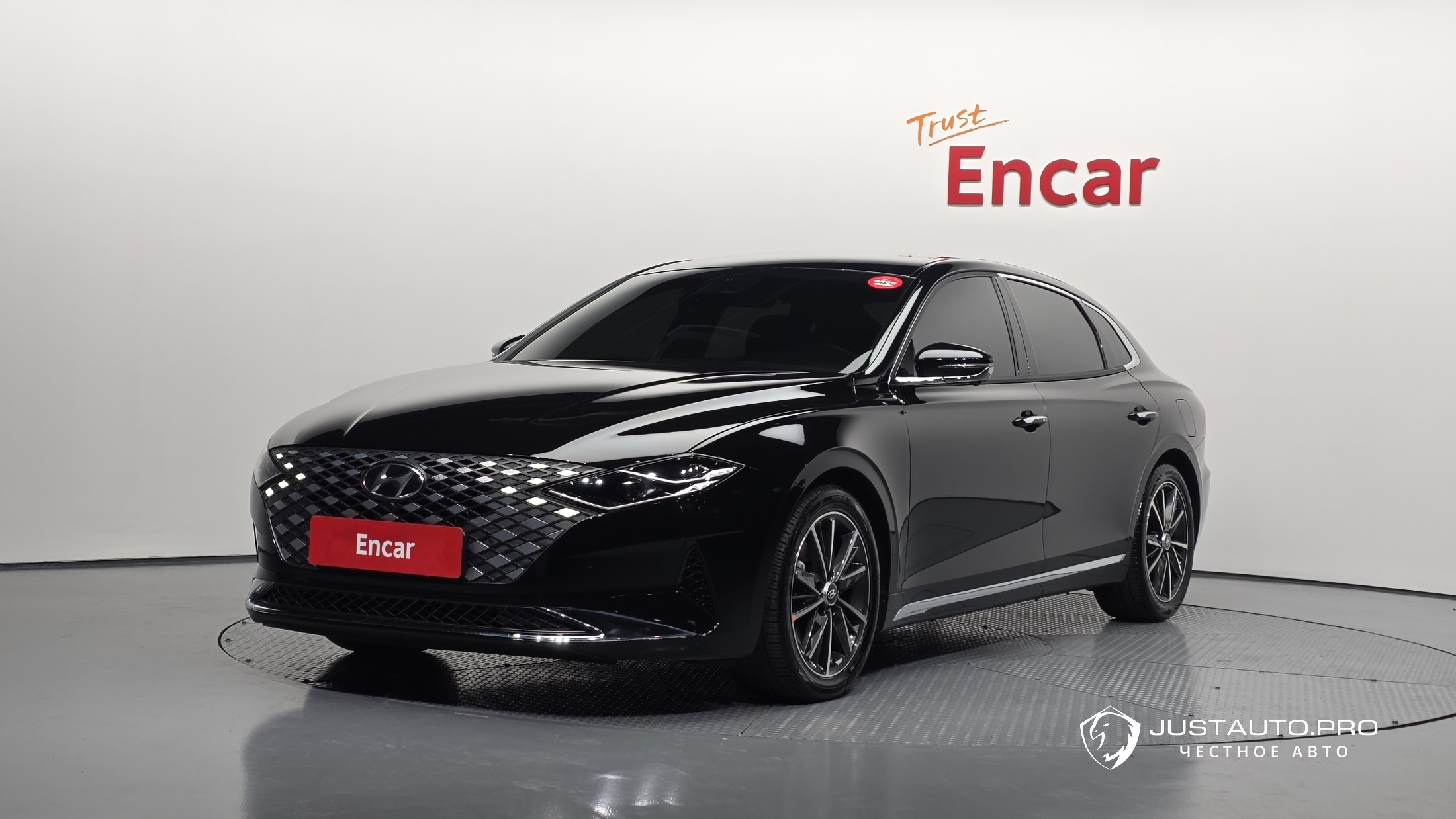 Автомобиль Hyundai Grandeur