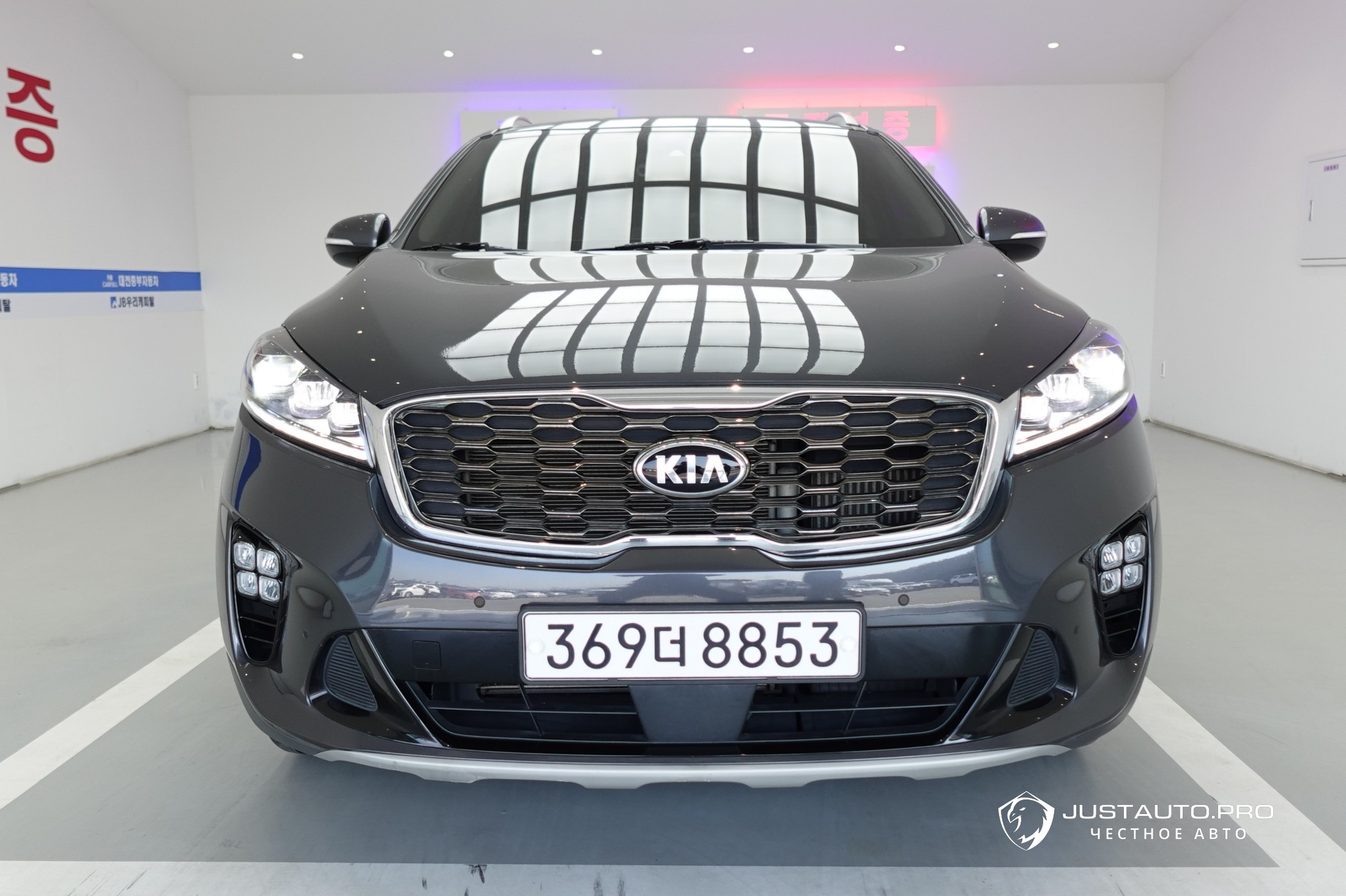Автомобиль Kia Sorento