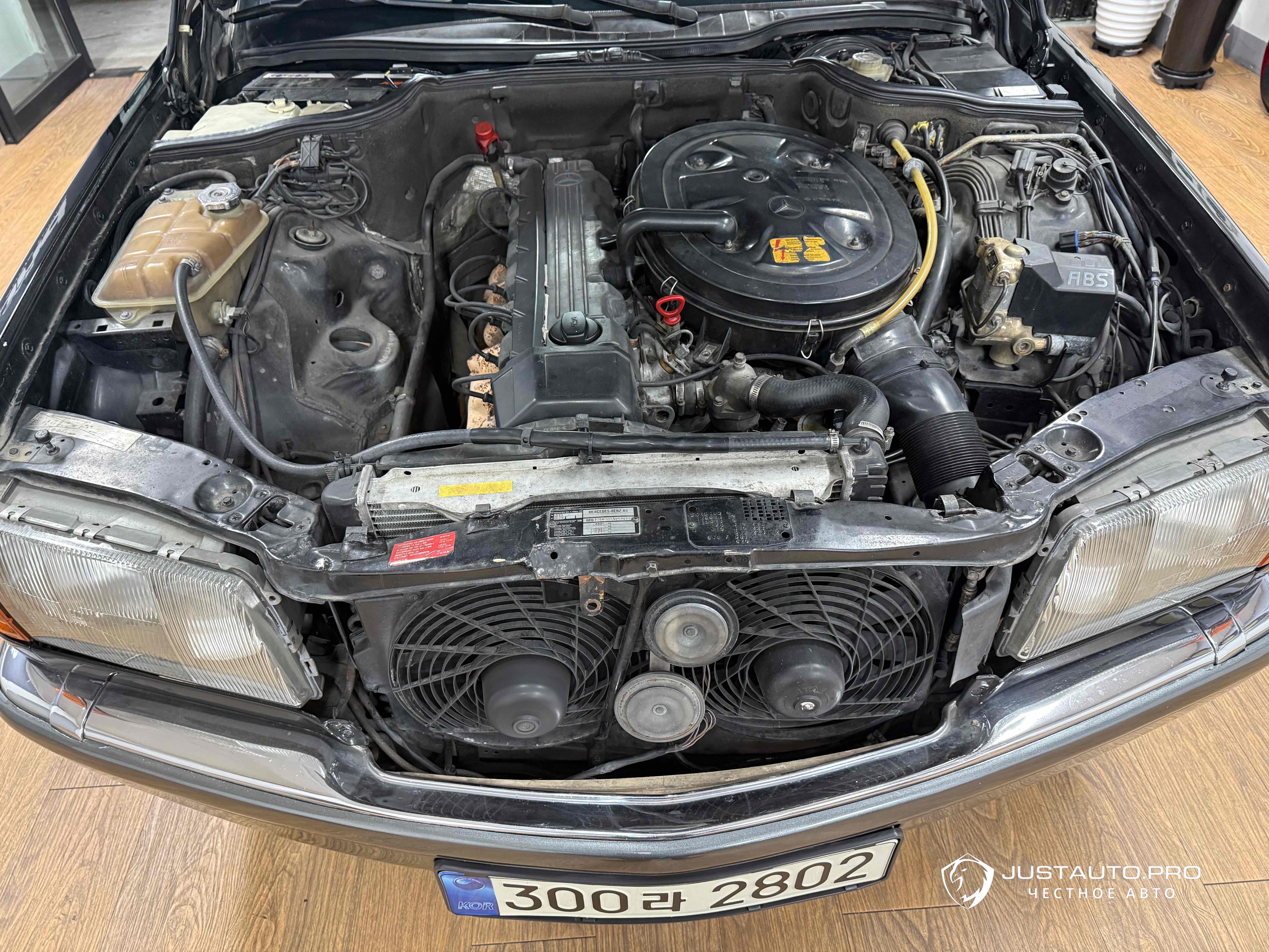 Автомобиль Mercedes-Benz SEL/SEC