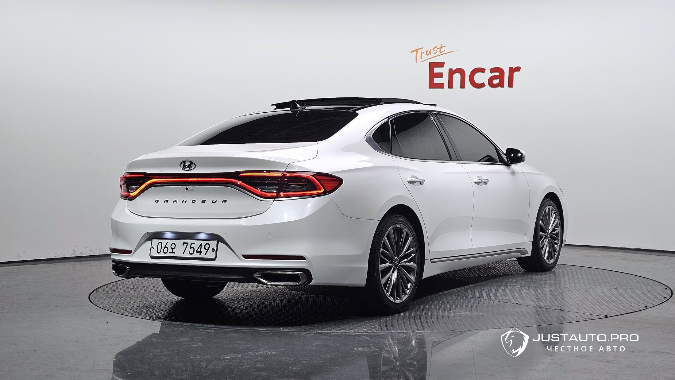 Автомобиль Hyundai Grandeur