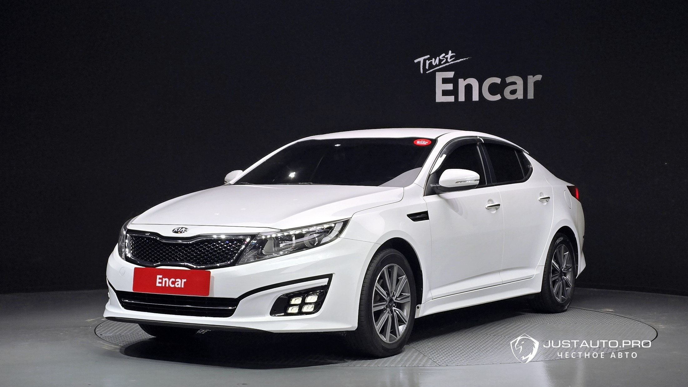 Автомобиль Kia K5