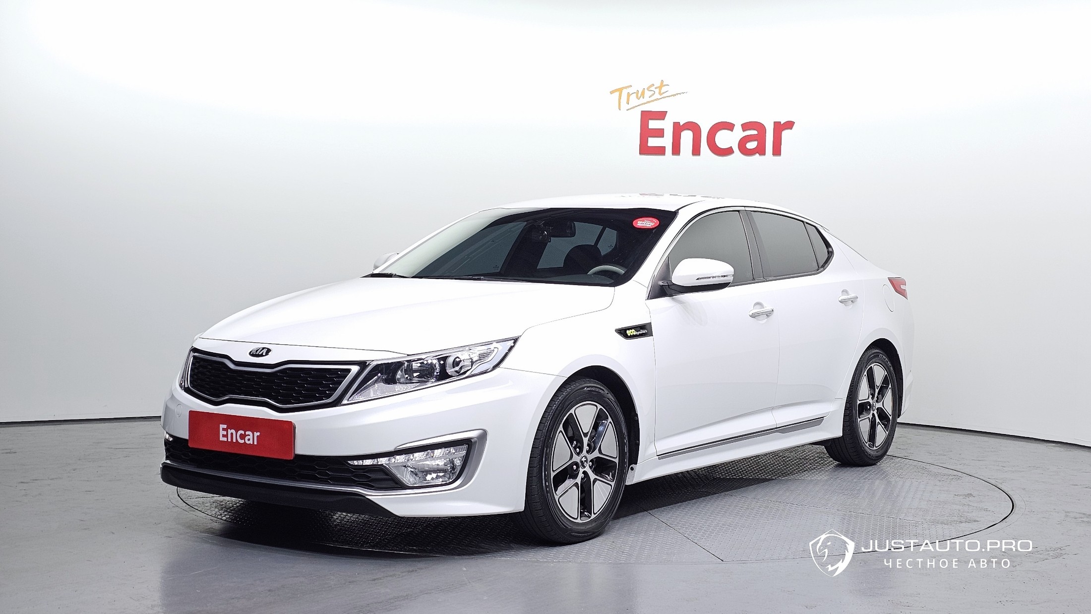 Автомобиль Kia K5