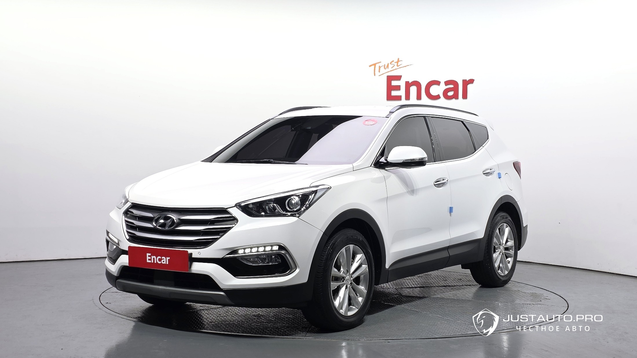 Автомобиль Hyundai Santafe