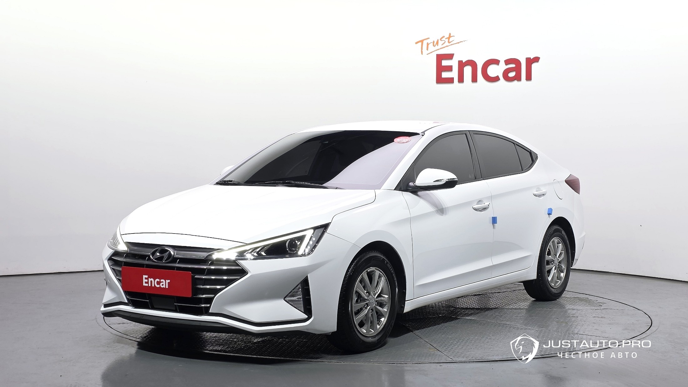 Автомобиль Hyundai AVANTE