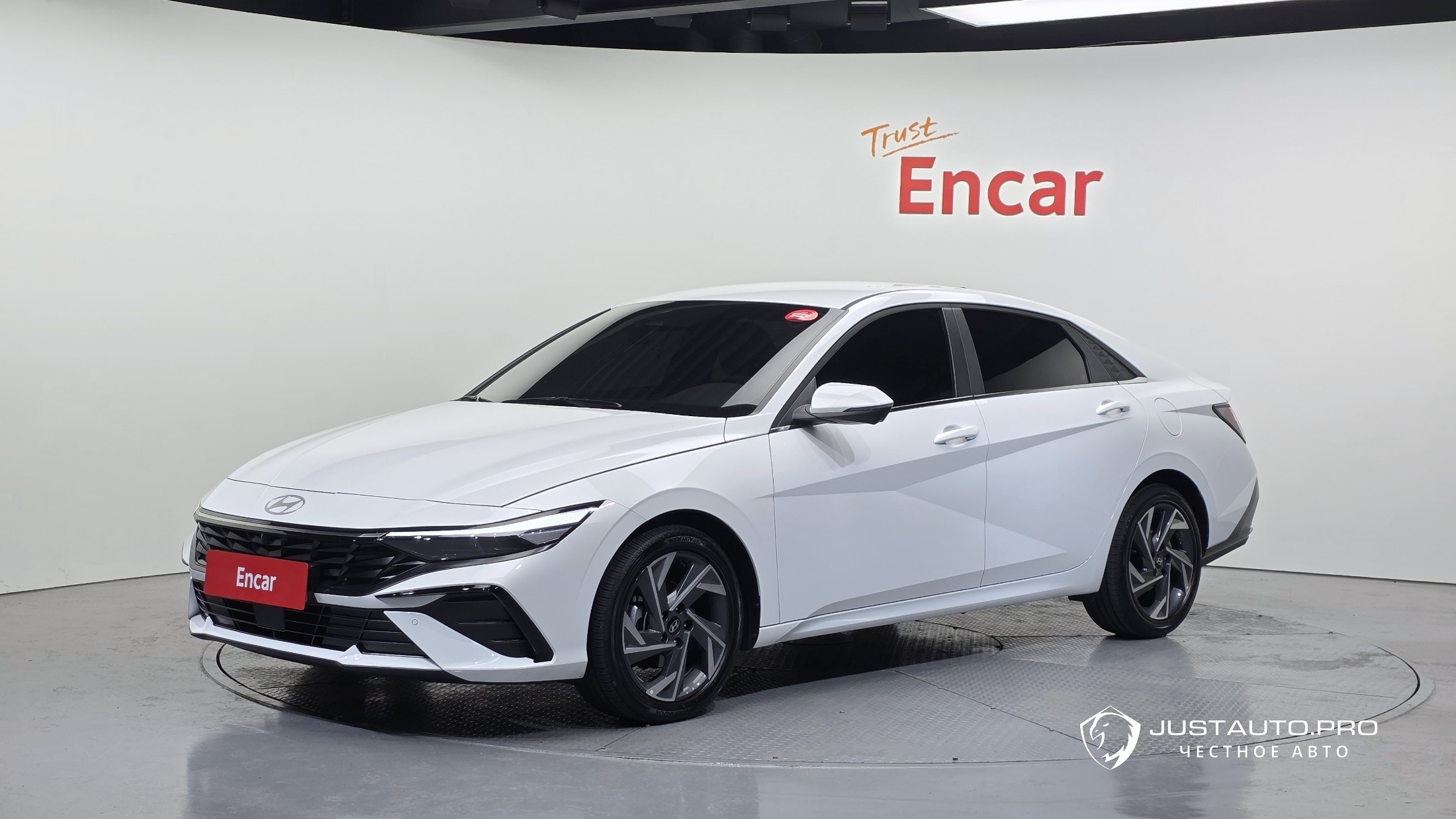 Автомобиль Hyundai AVANTE