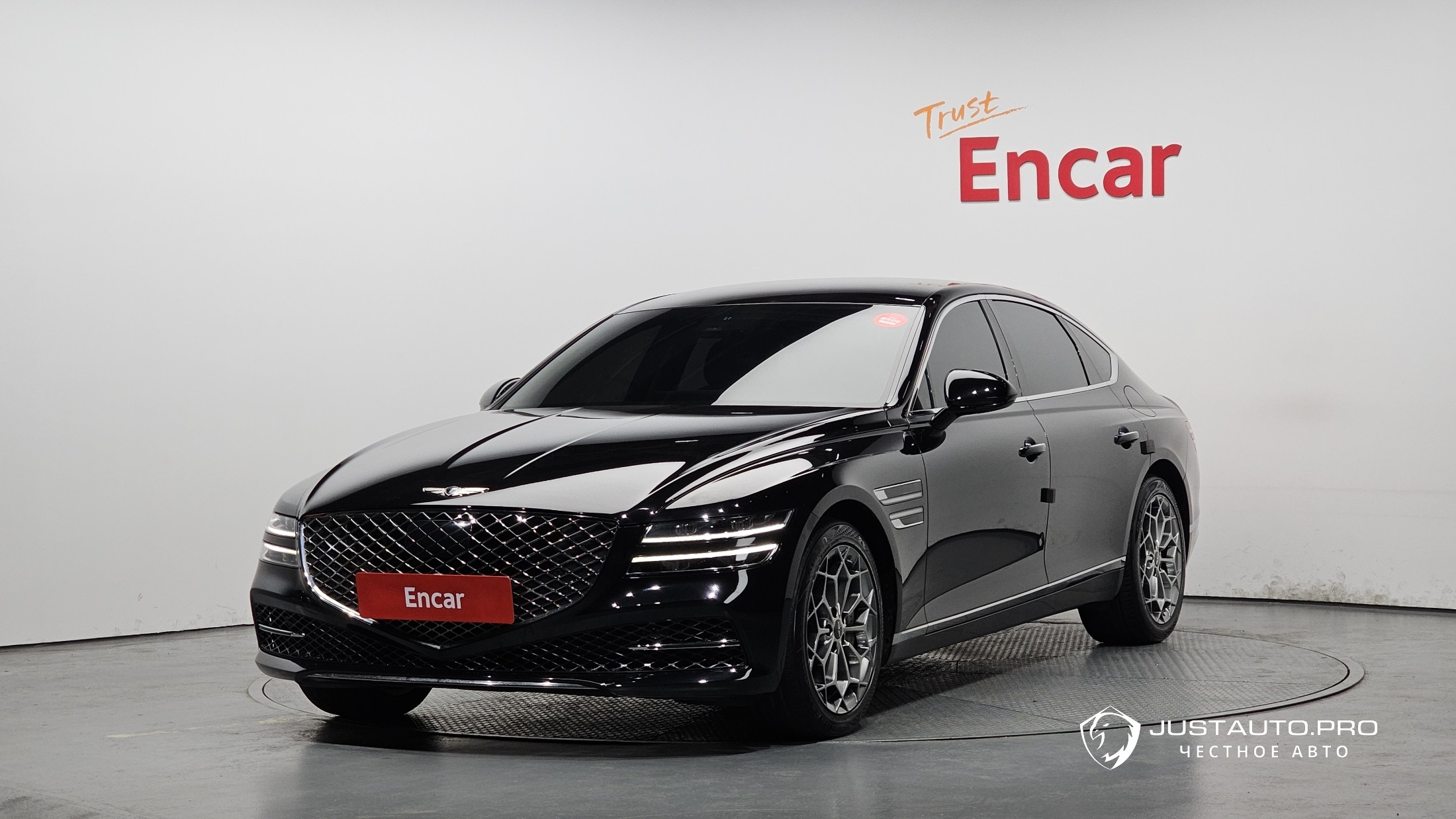 Автомобиль Genesis G80