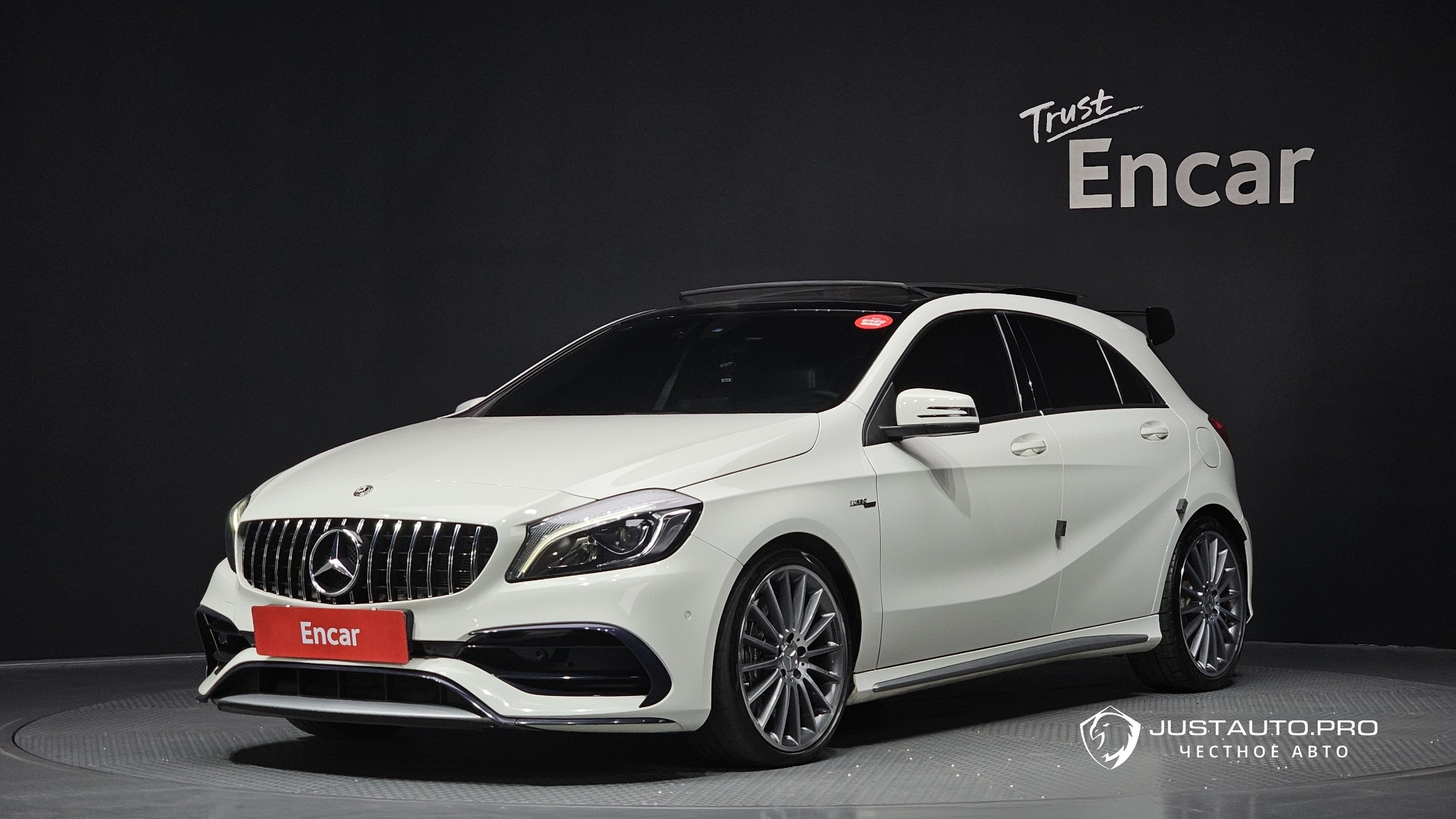 Автомобиль Mercedes-Benz A-Class