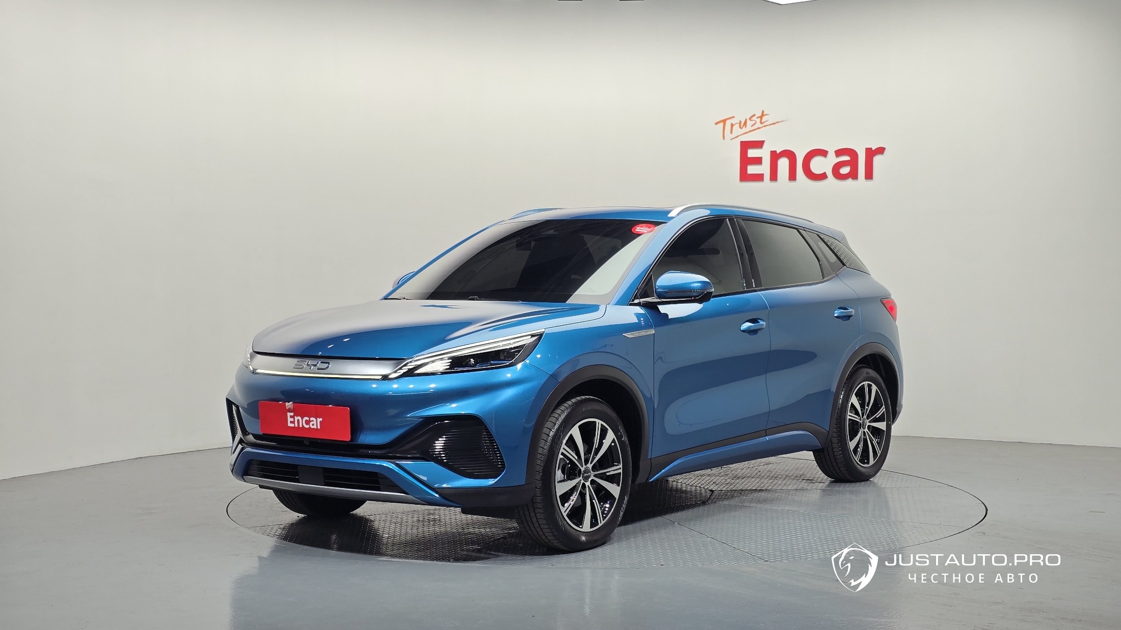 Автомобиль BYD Atto 3