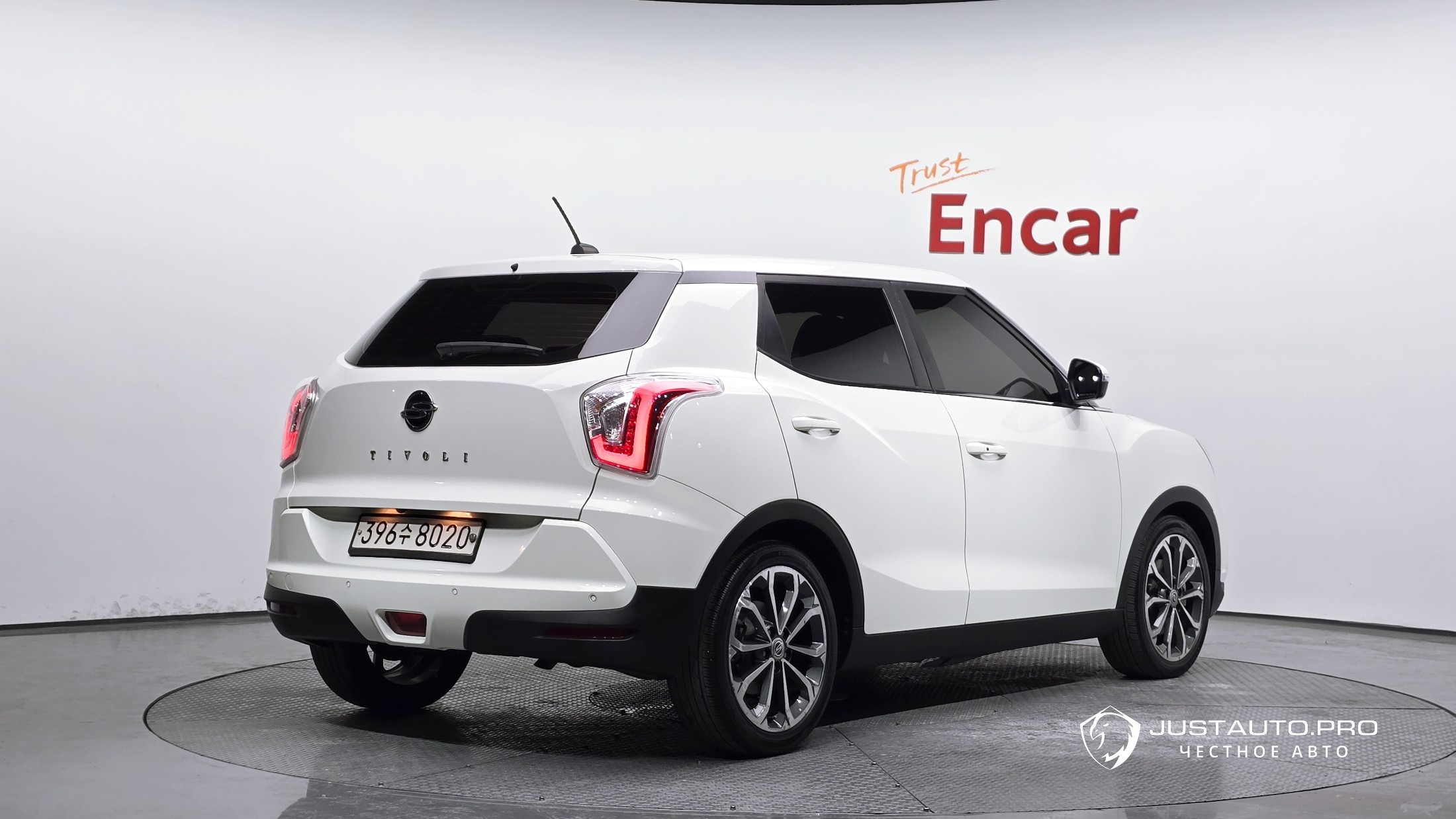 Автомобиль KG_Mobility_Ssangyong TIBOLI