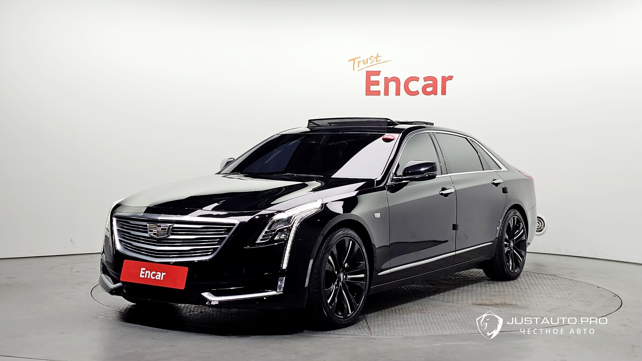 Автомобиль Cadillac CT6