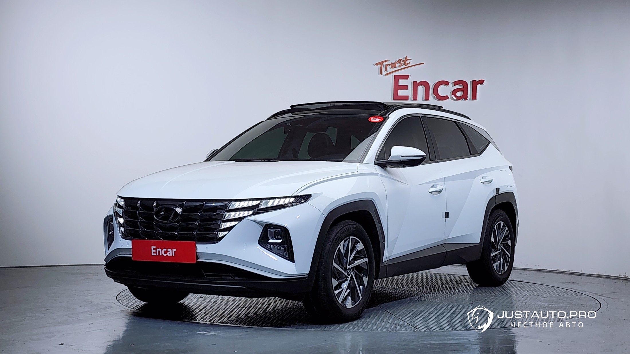 Автомобиль Hyundai Tucson