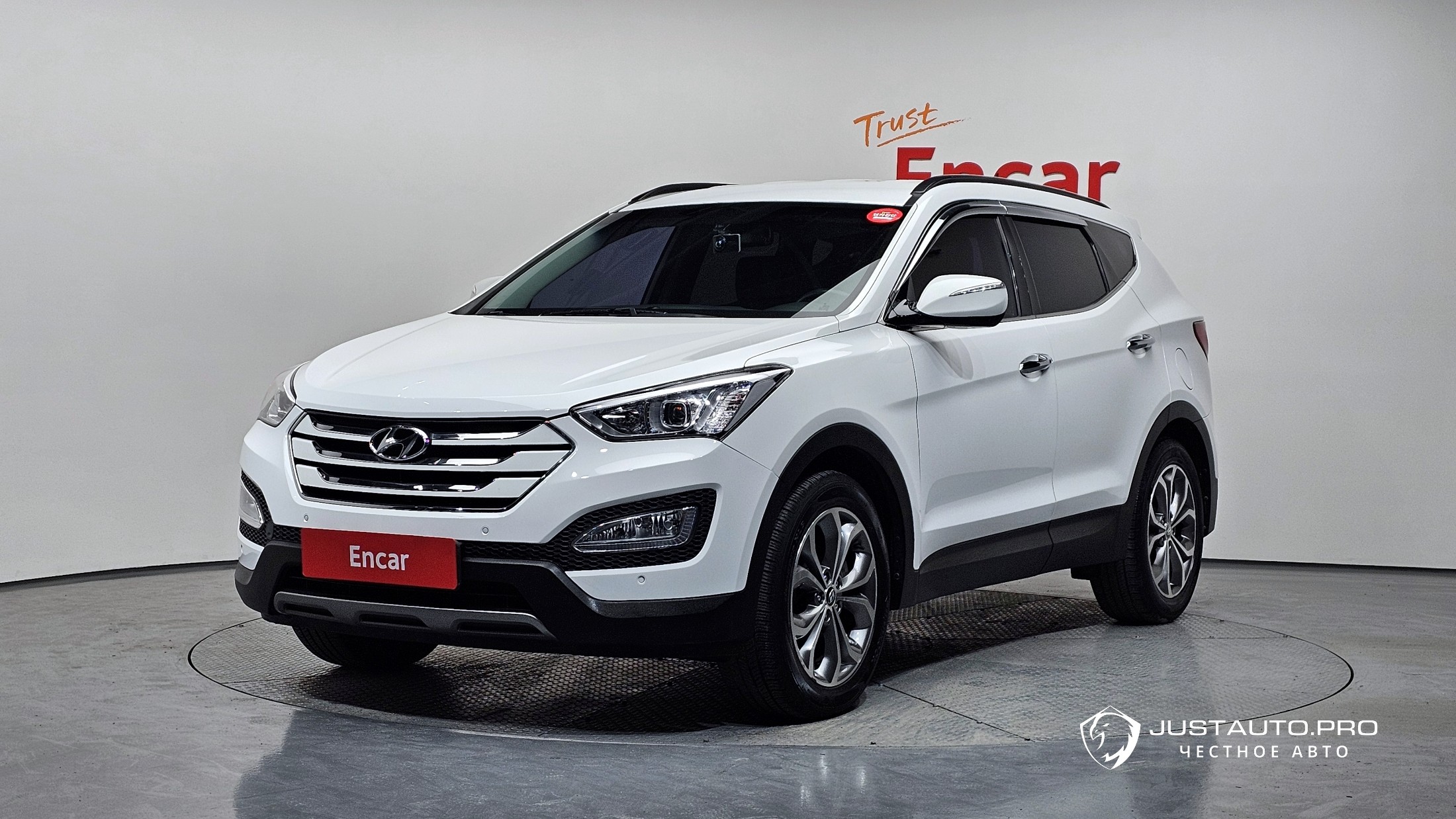 Автомобиль Hyundai Santafe