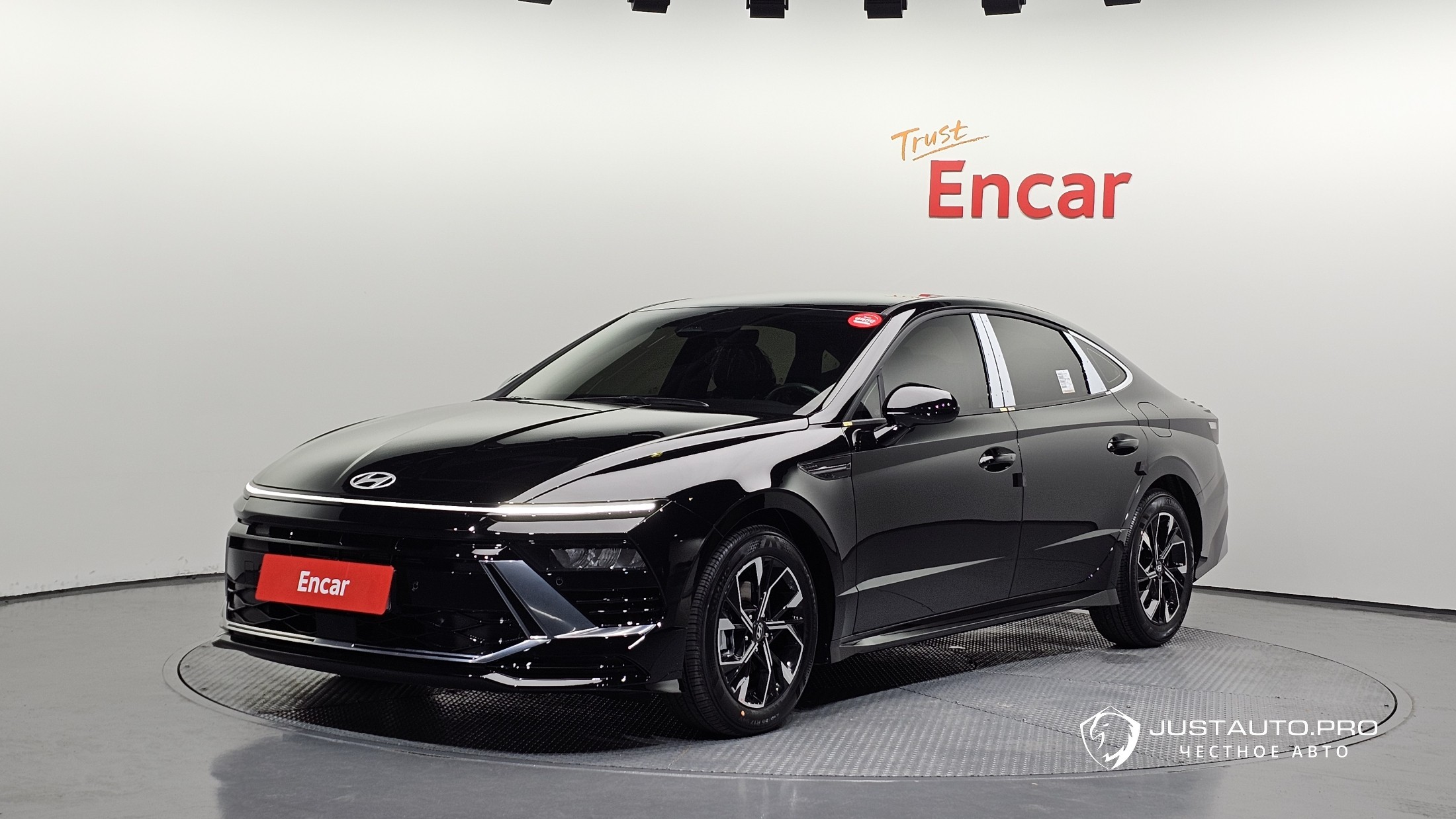 Автомобиль Hyundai Sonata