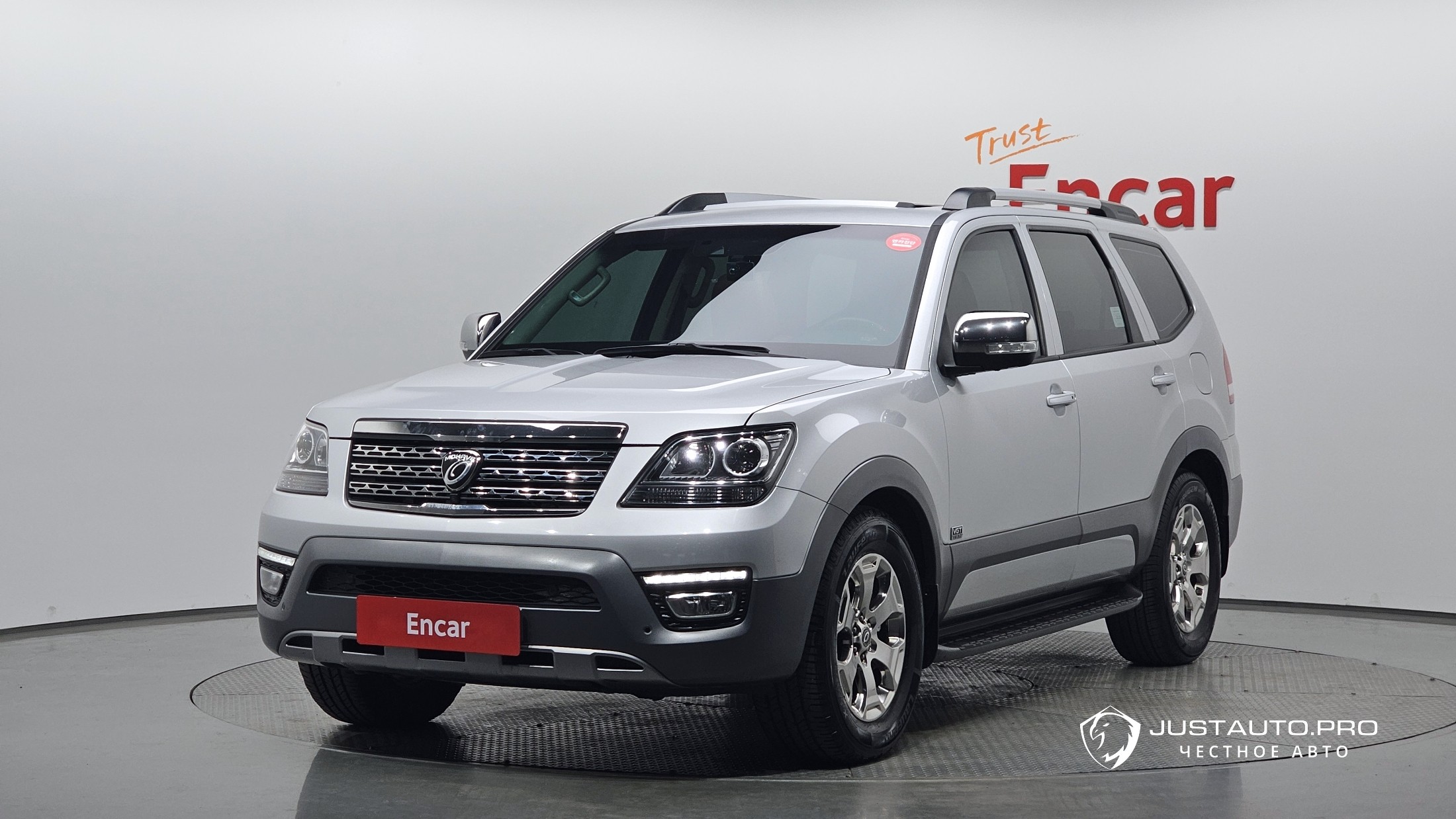 Автомобиль Kia Mohave