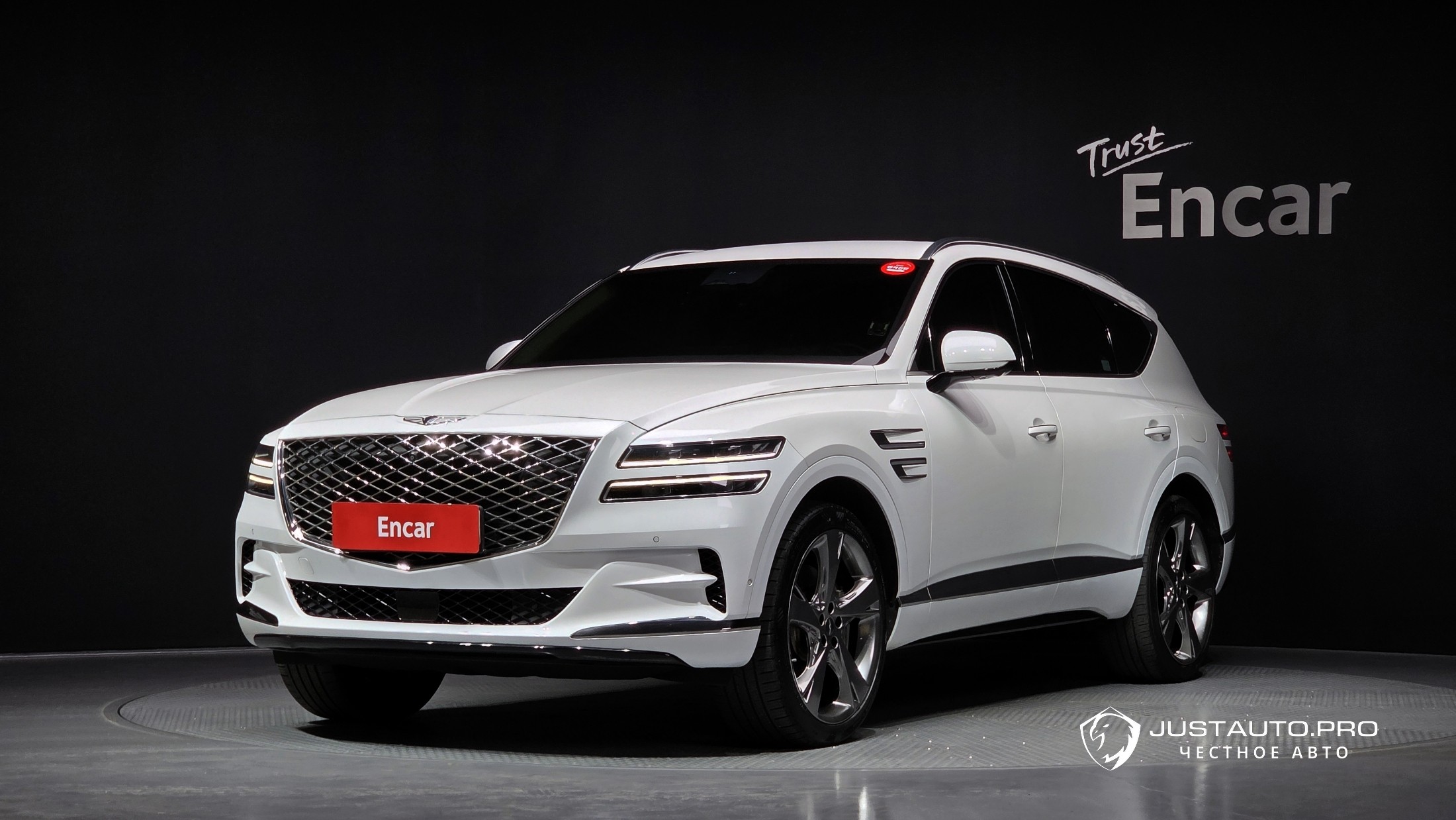 Автомобиль Genesis GV80