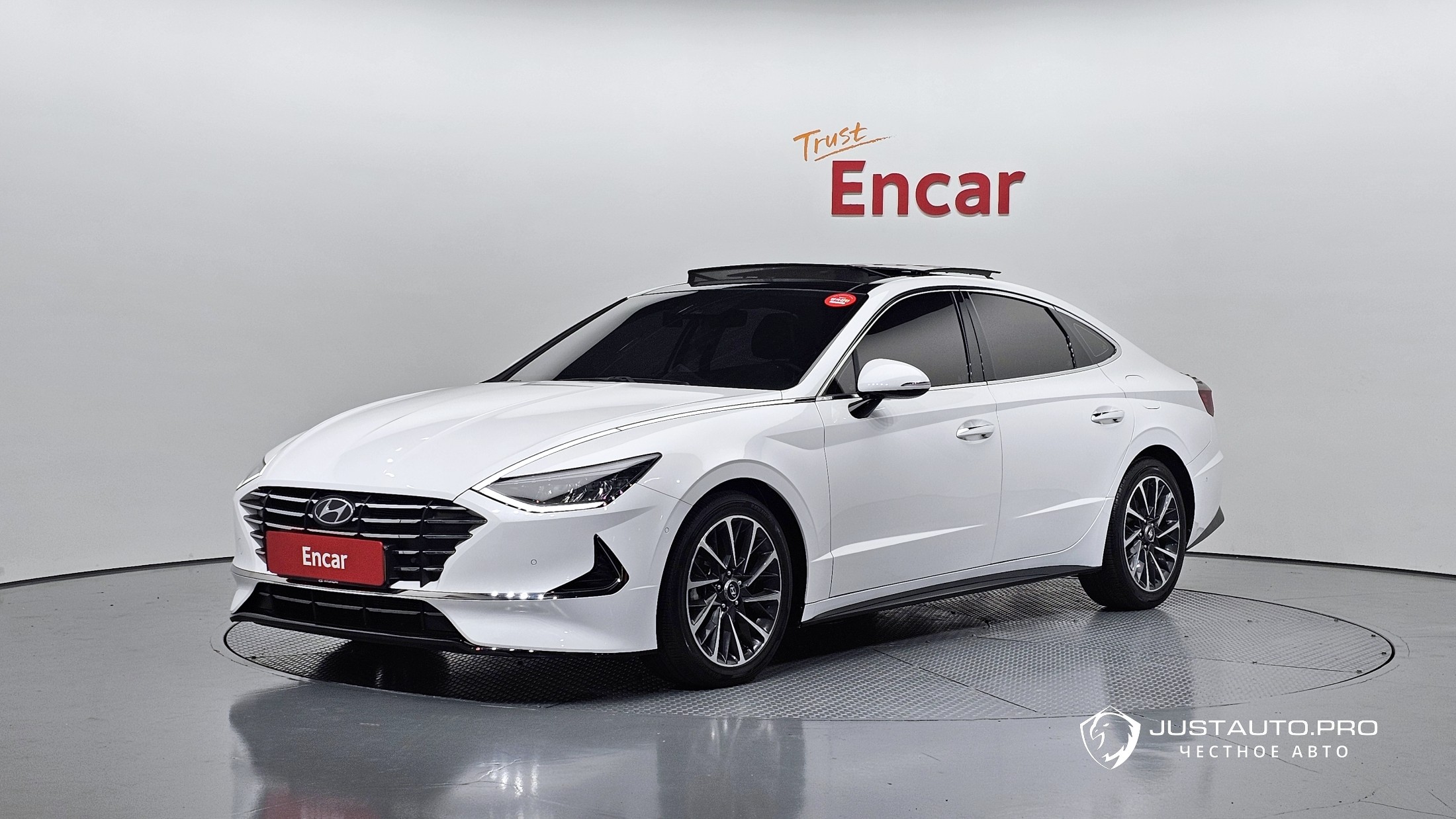 Автомобиль Hyundai Sonata