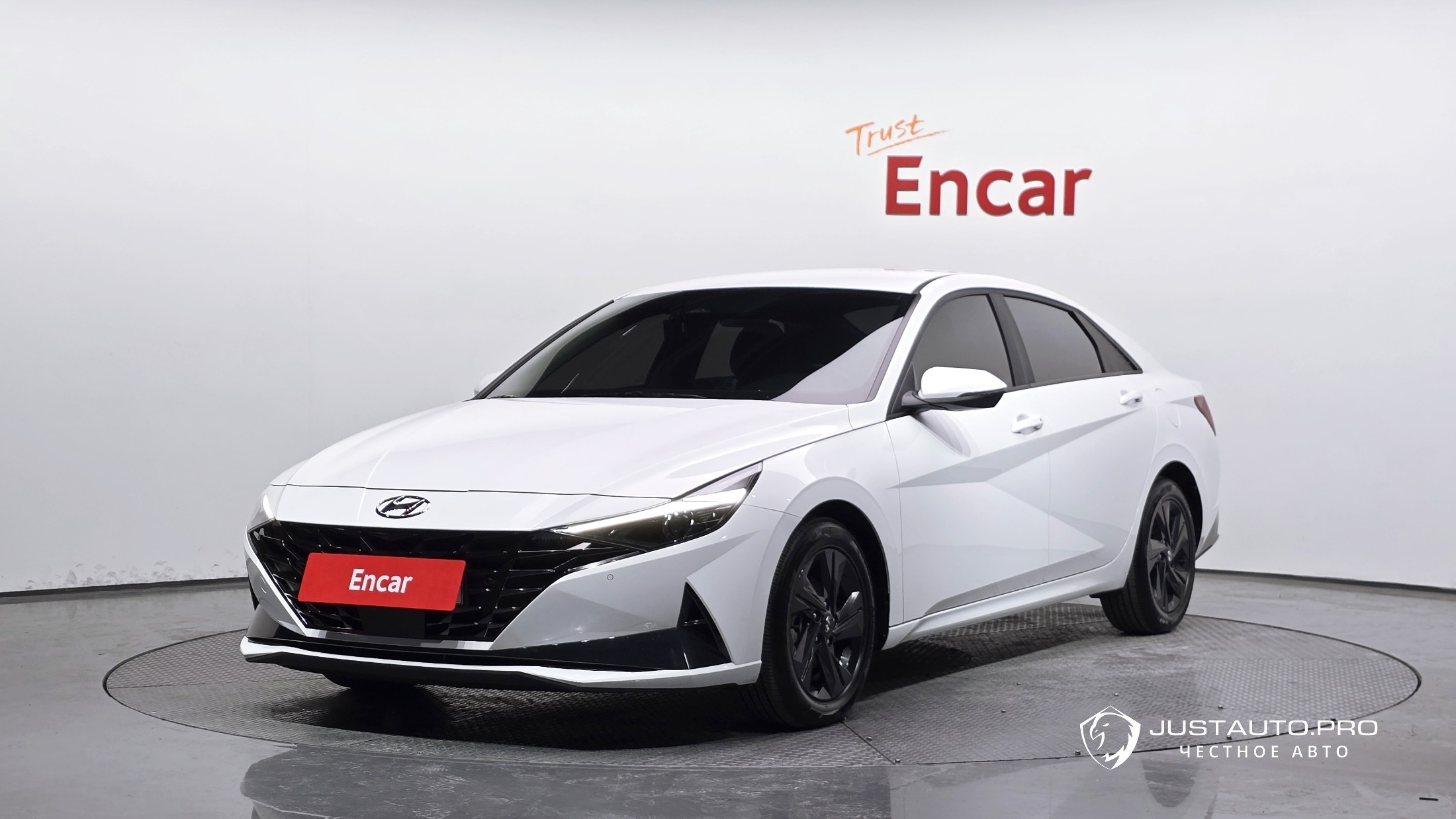 Автомобиль Hyundai AVANTE
