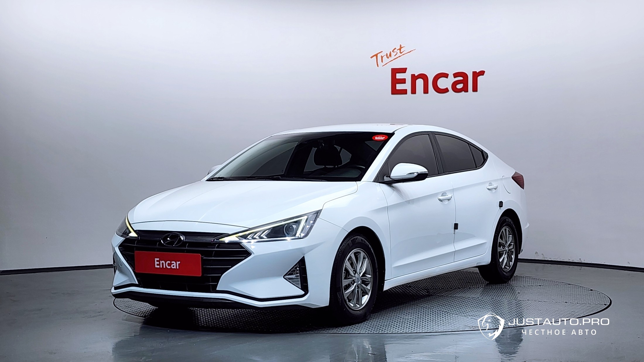 Автомобиль Hyundai AVANTE