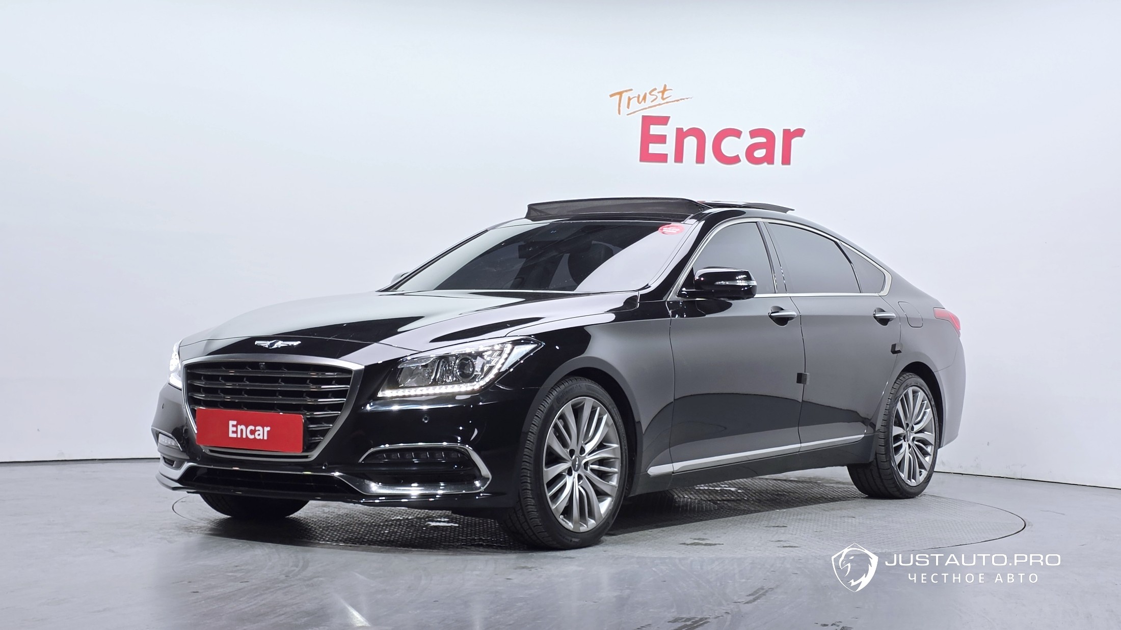 Автомобиль Genesis G80