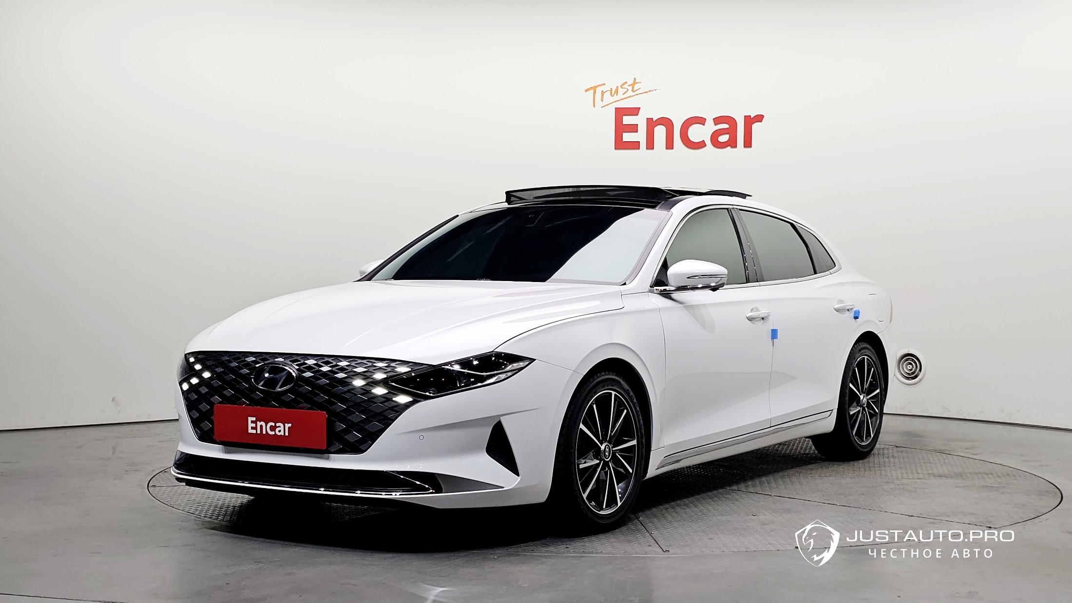 Автомобиль Hyundai Grandeur