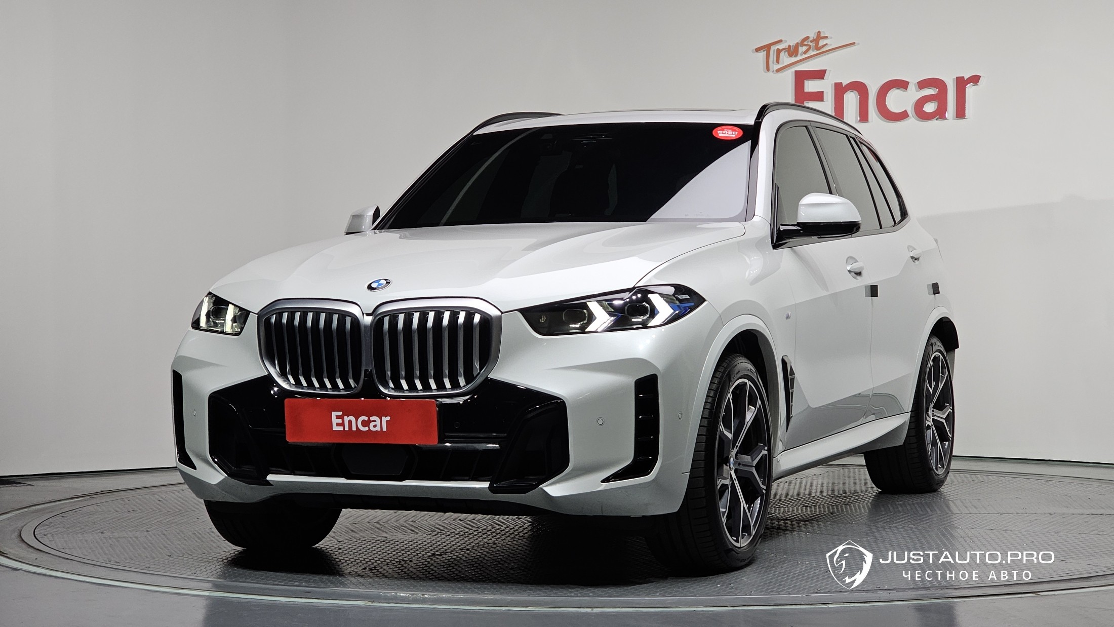 Автомобиль BMW X5