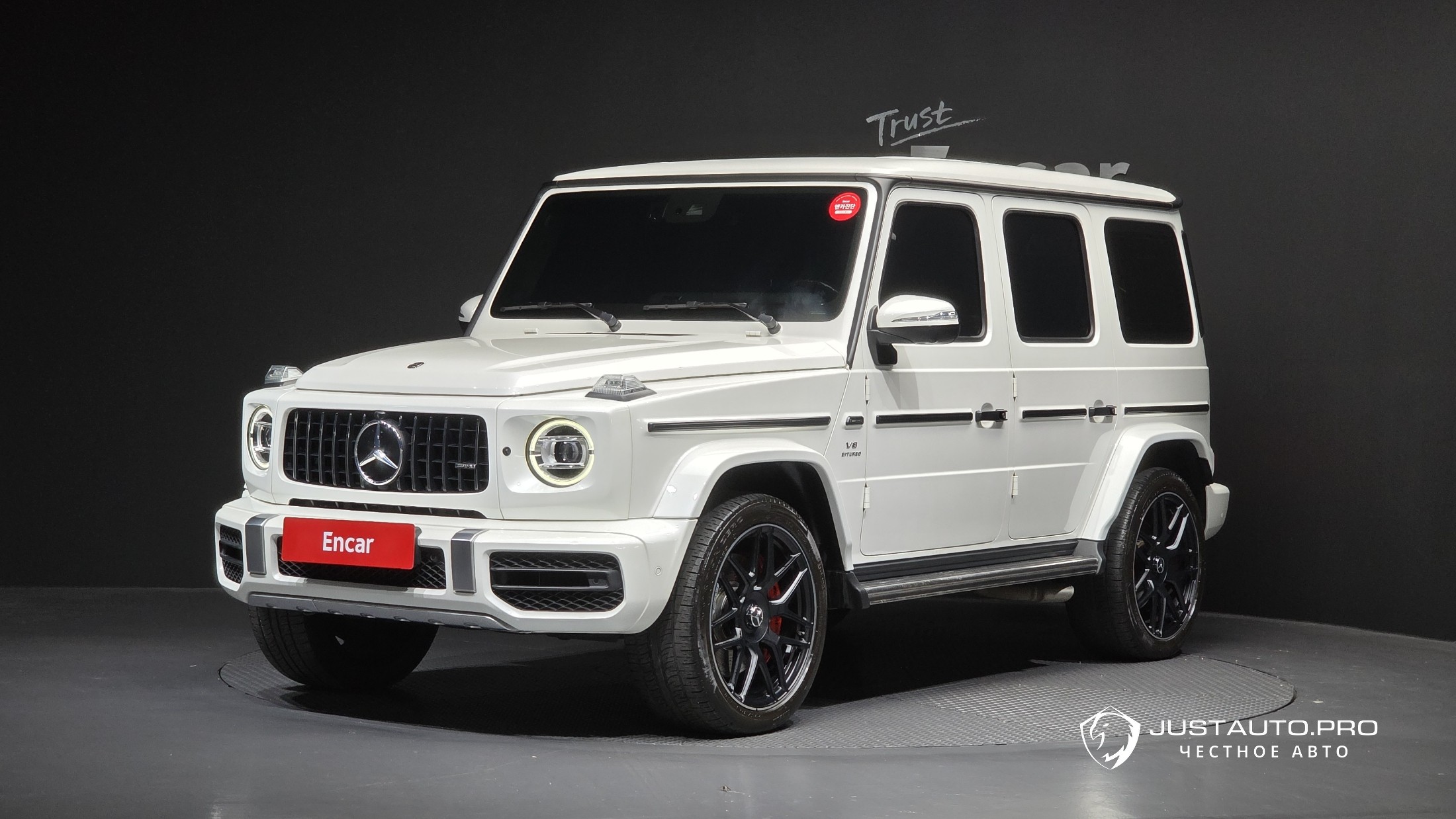 Автомобиль Mercedes-Benz G-Class