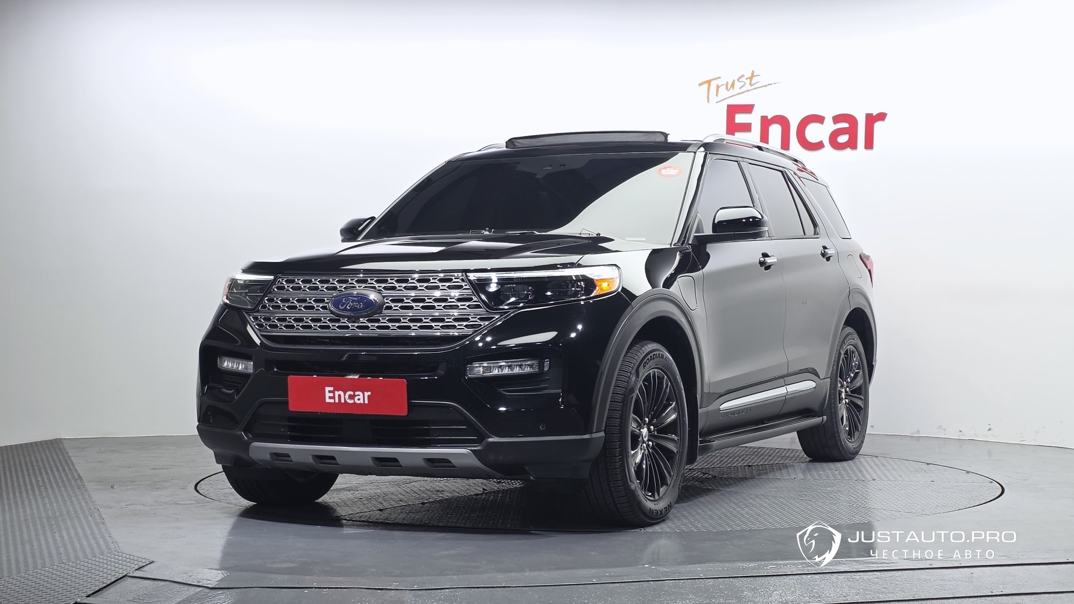 Автомобиль Ford Explorer
