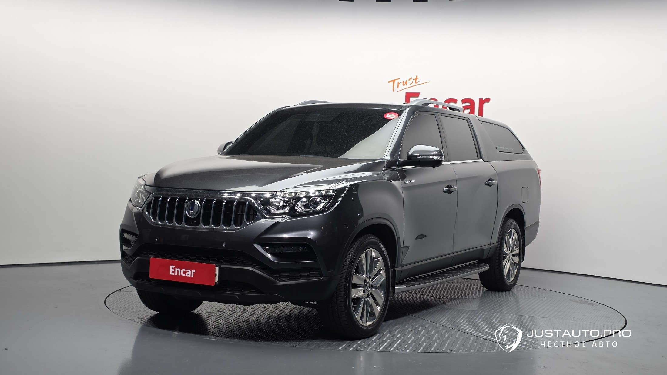Автомобиль KG_Mobility_Ssangyong Rexton