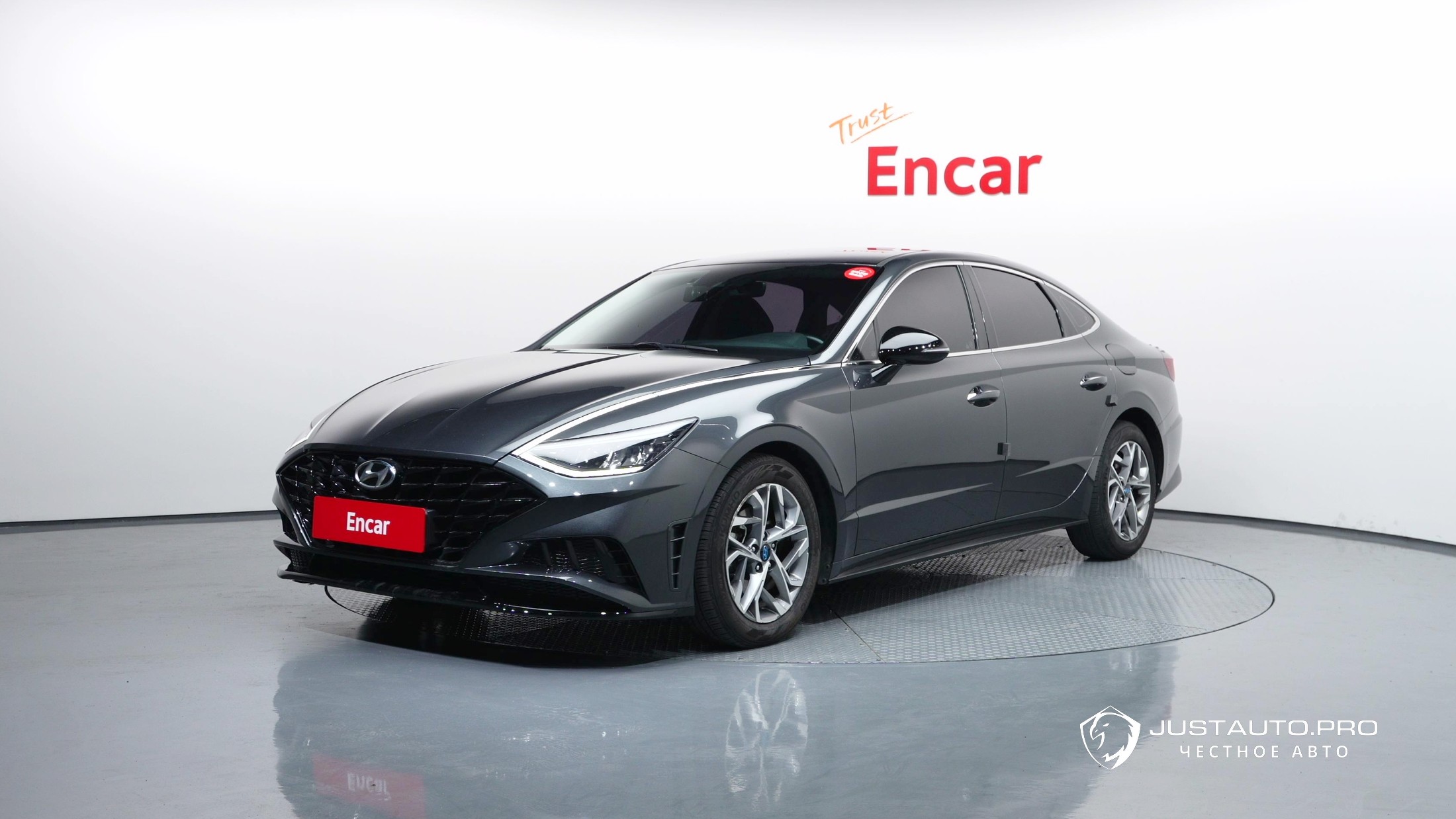 Автомобиль Hyundai Sonata