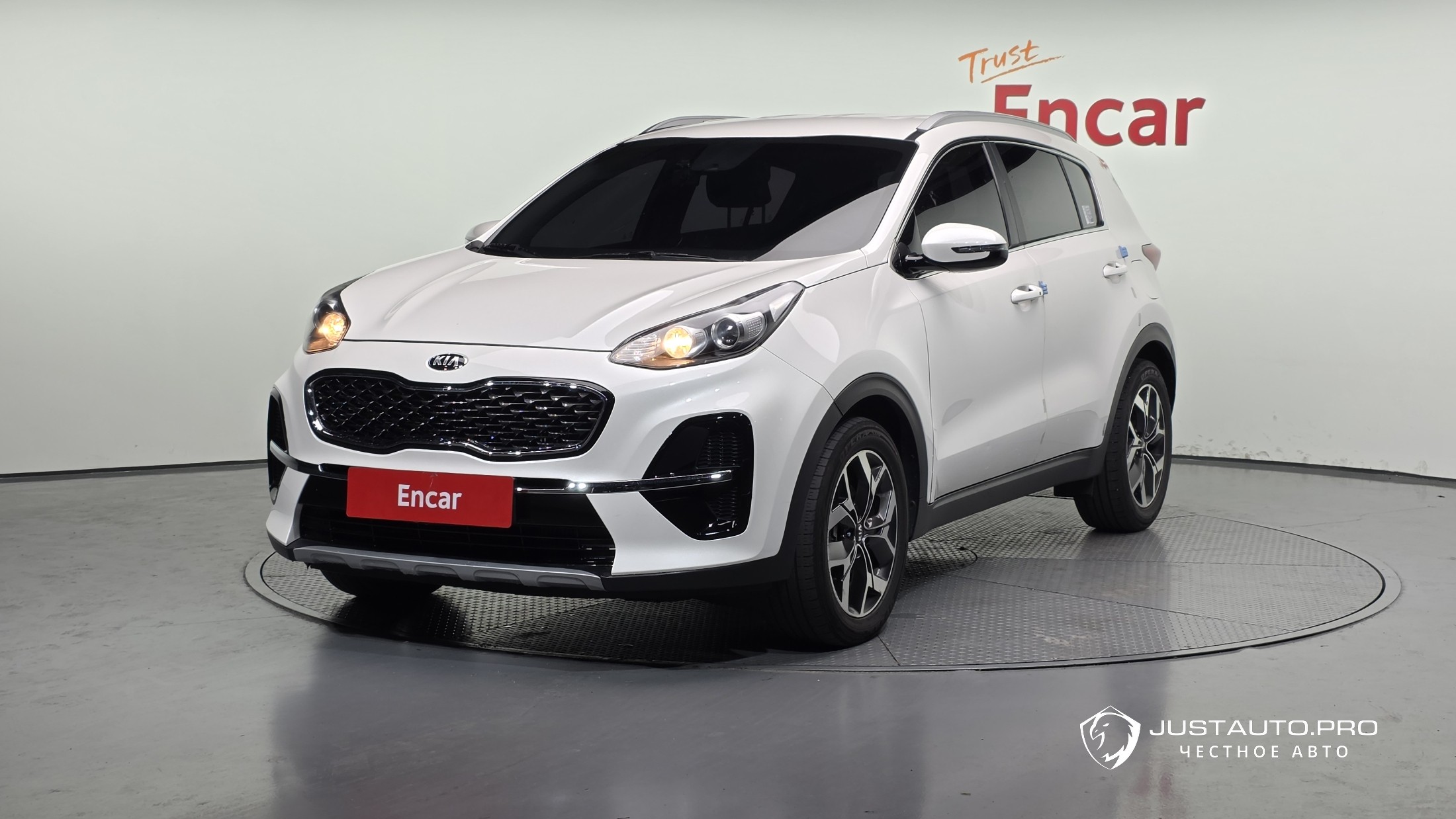 Автомобиль Kia Sportage
