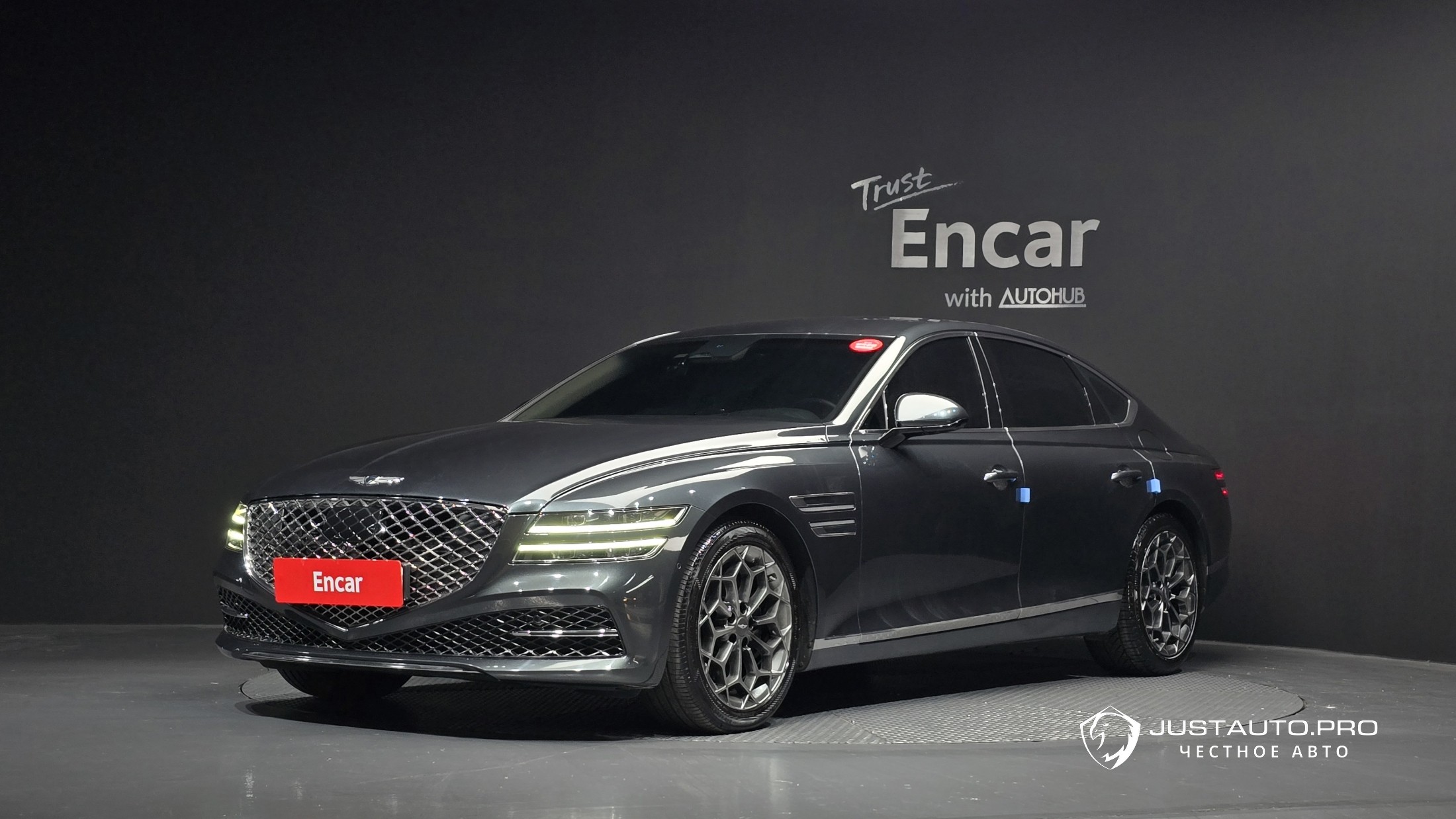 Автомобиль Genesis G80