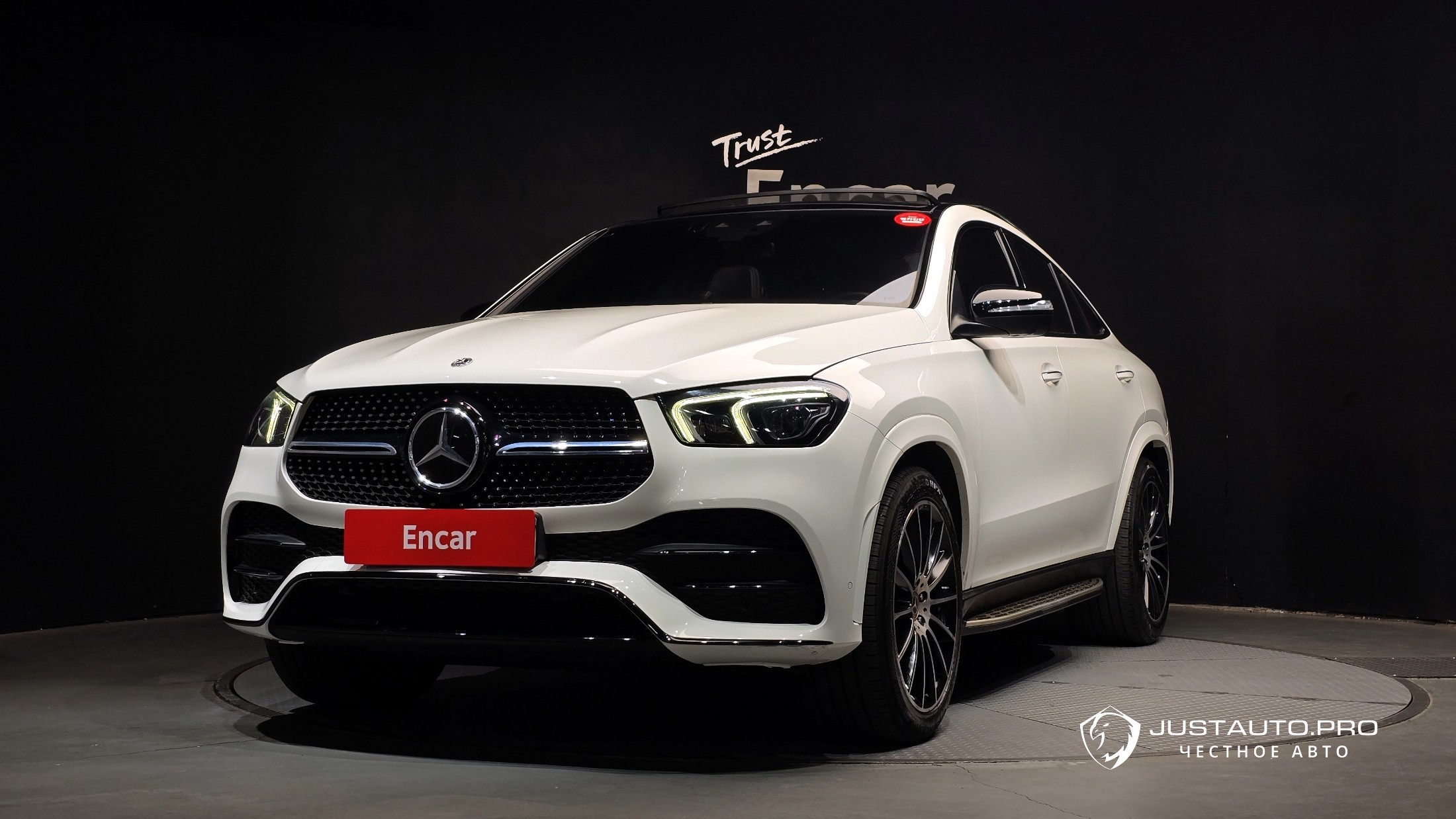Автомобиль Mercedes-Benz GLE-Class