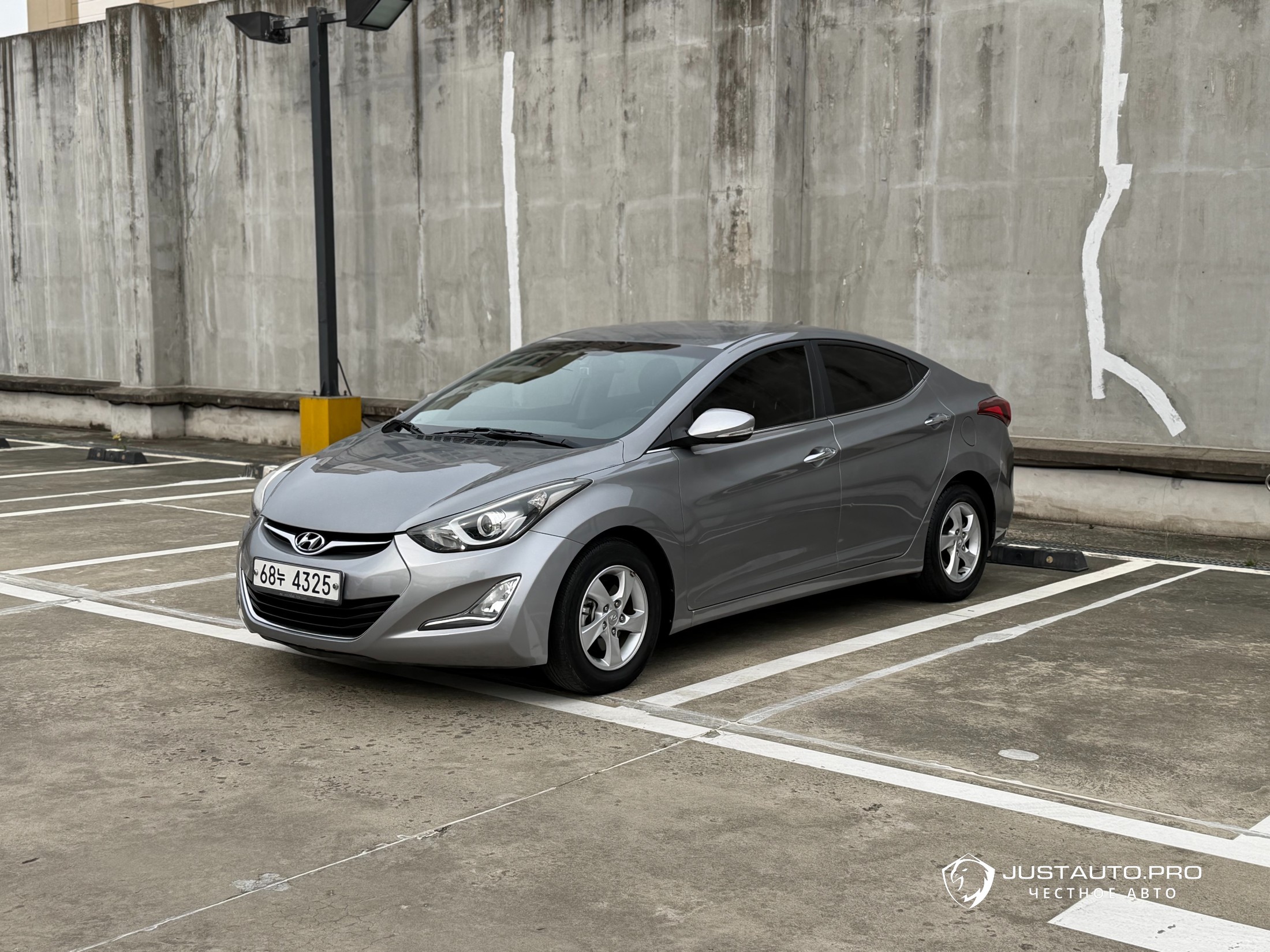 Автомобиль Hyundai AVANTE