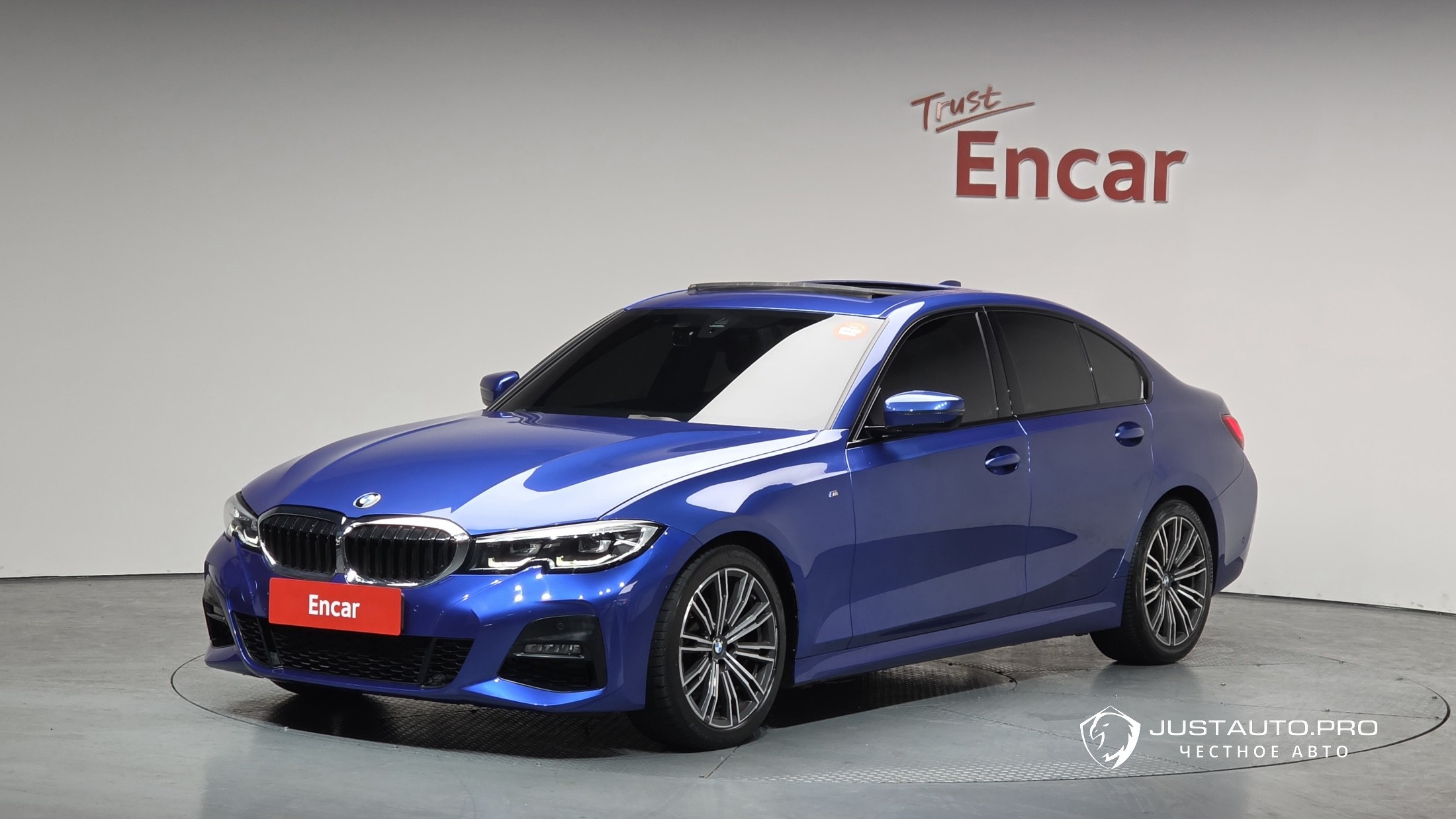 Автомобиль BMW 3-Series