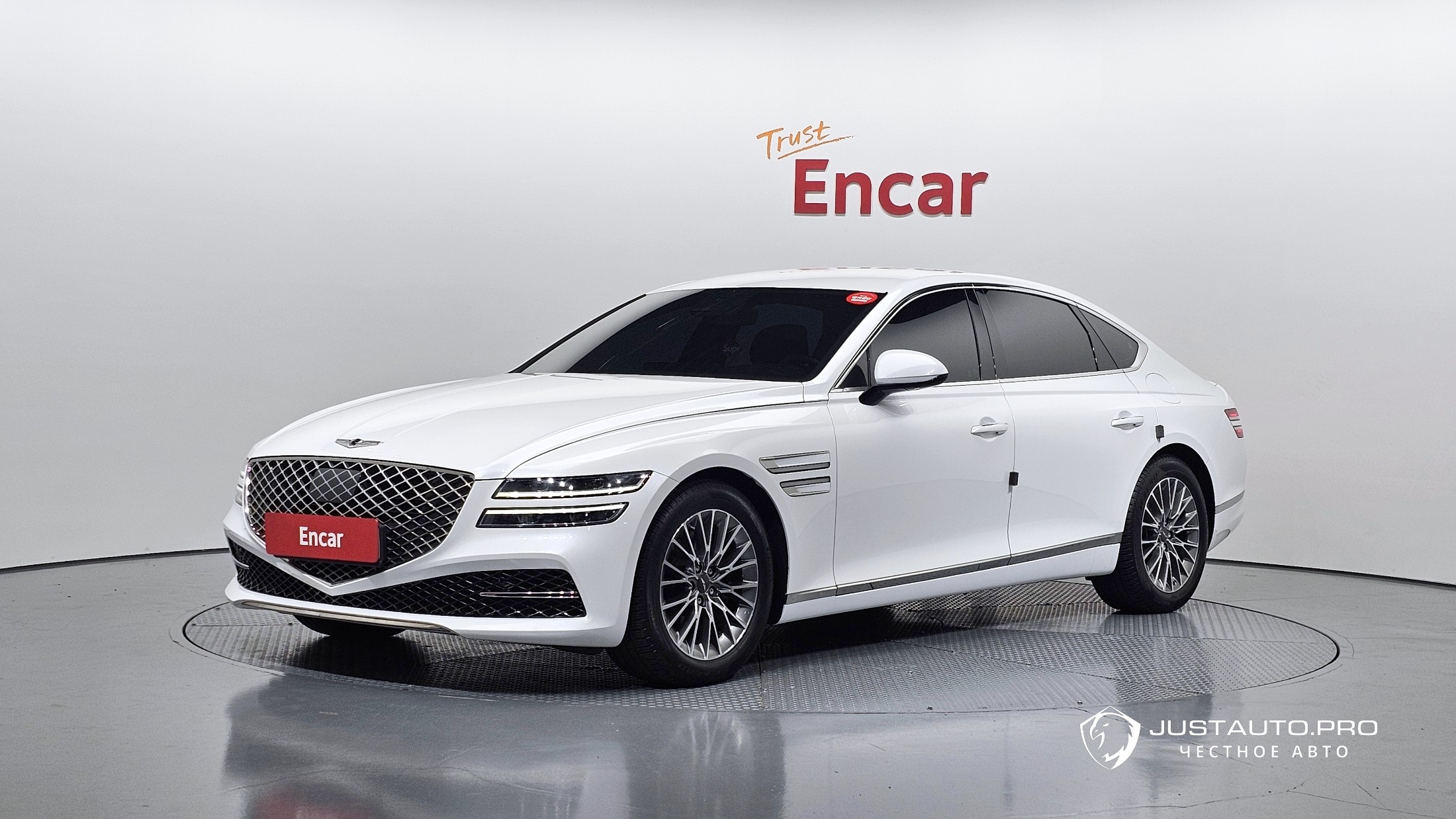 Автомобиль Genesis G80