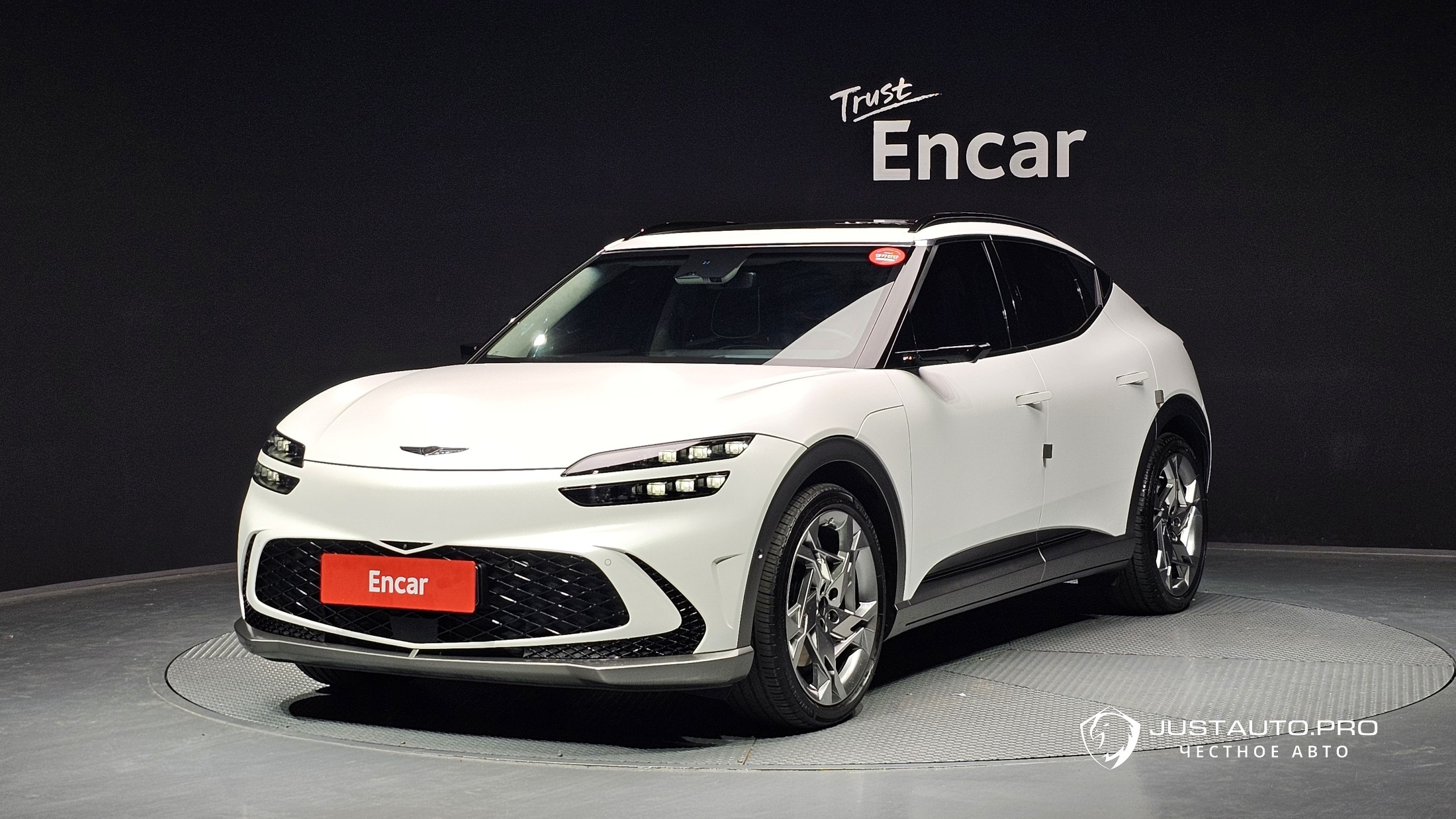 Автомобиль Genesis GV60