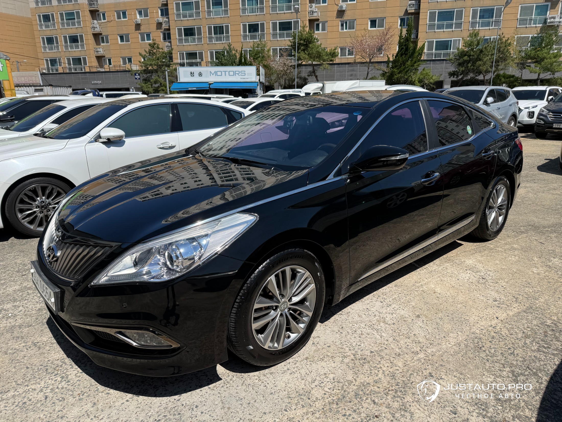 Автомобиль Hyundai Grandeur