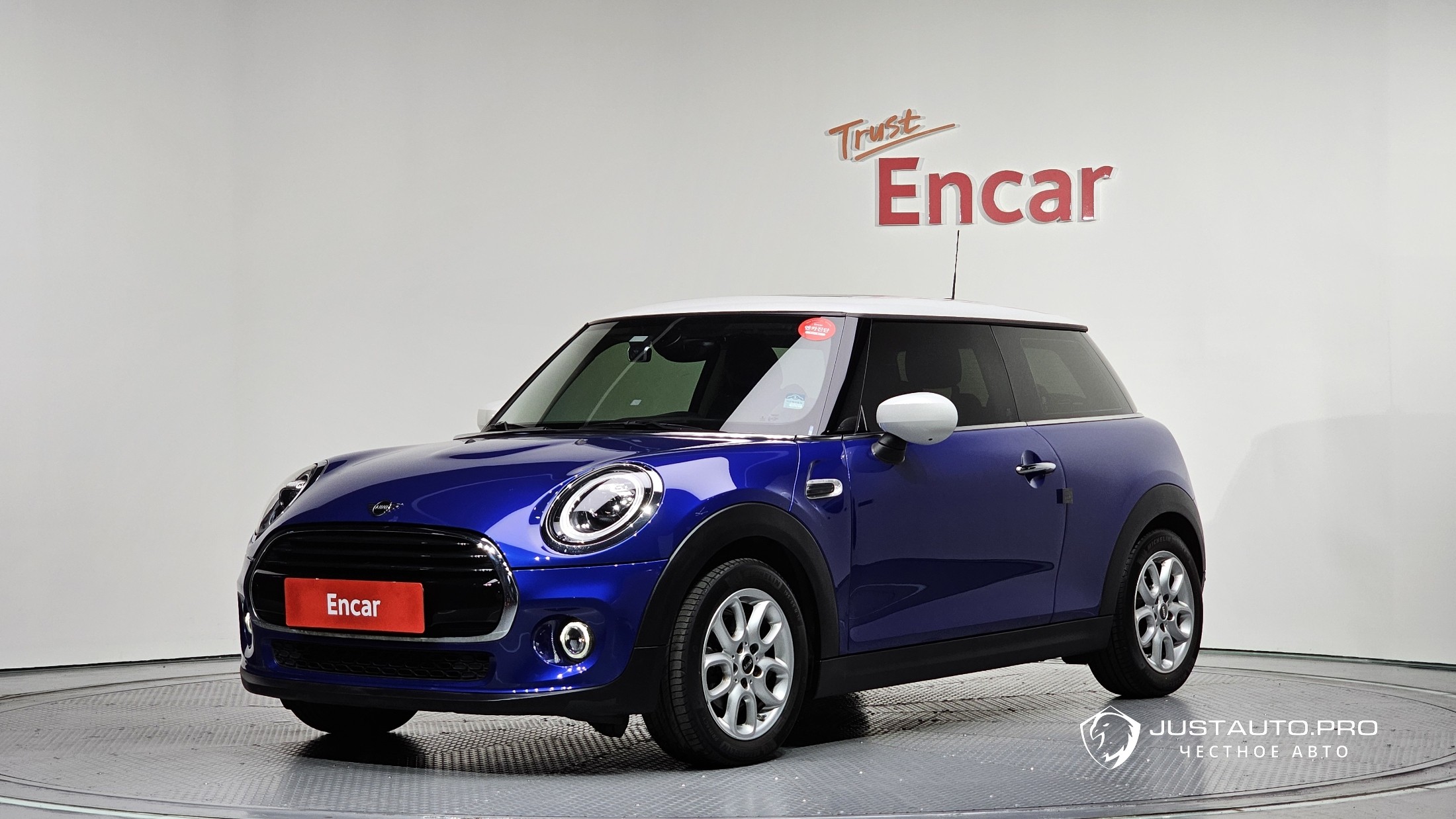 Автомобиль Mini Cooper