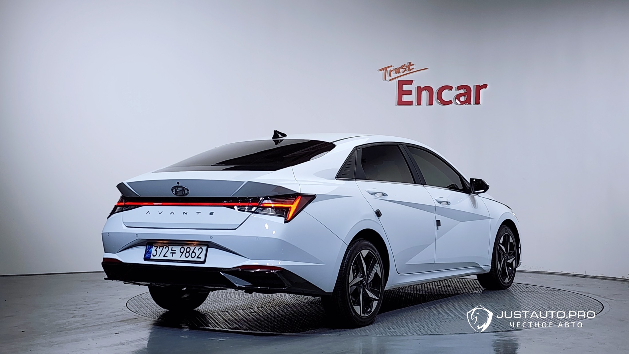 Автомобиль Hyundai AVANTE