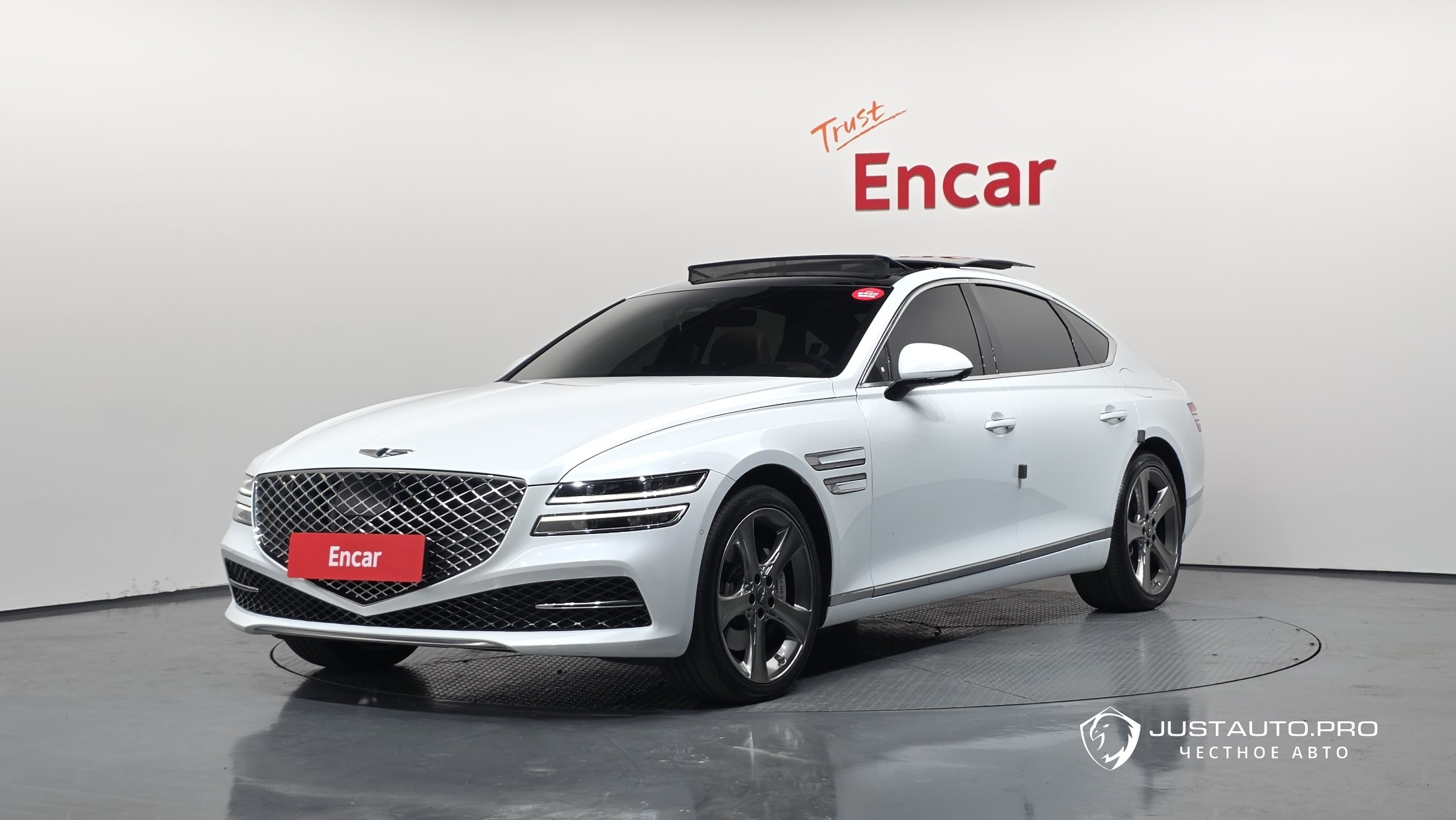 Автомобиль Genesis G80