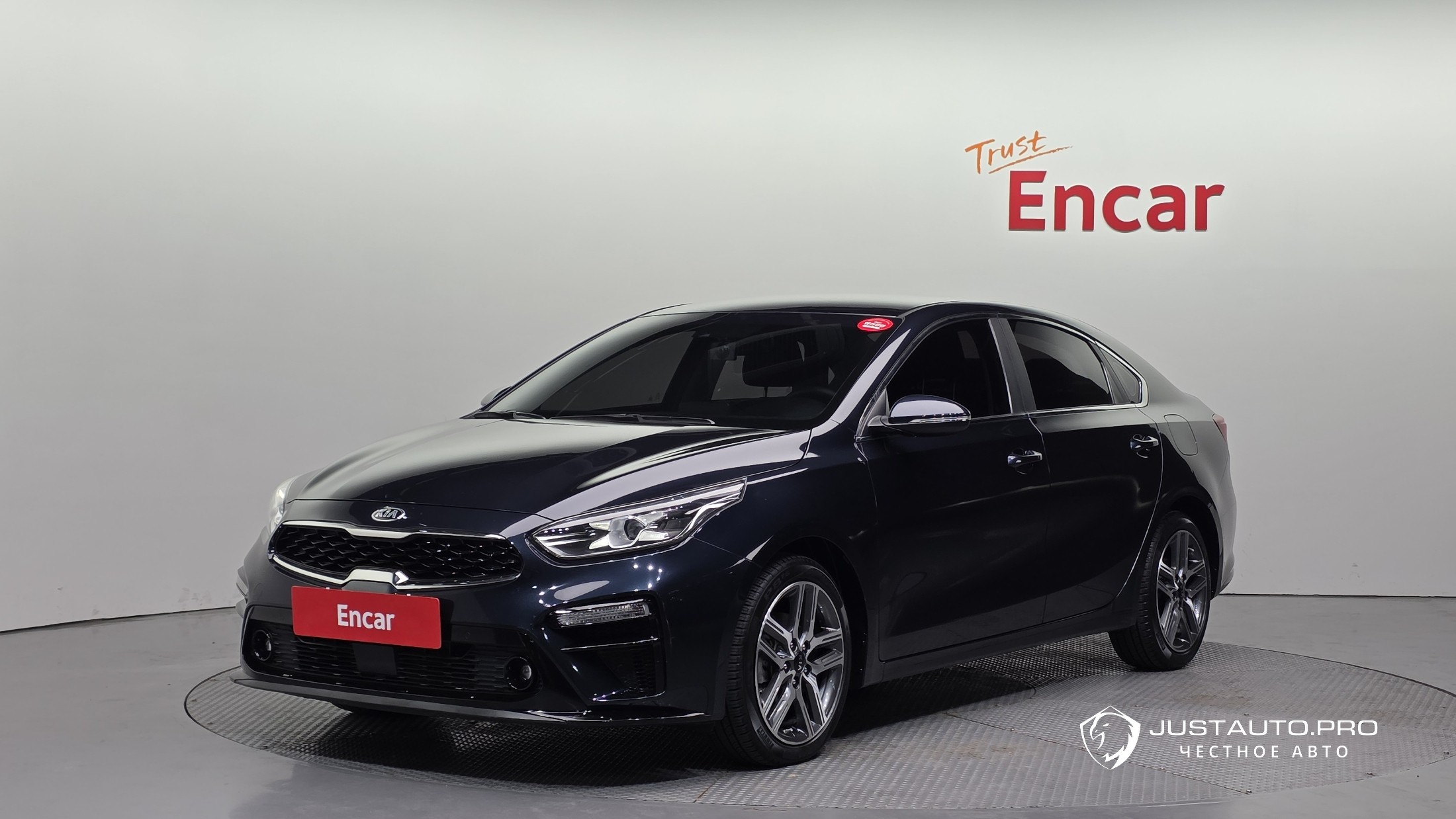 Автомобиль Kia K3