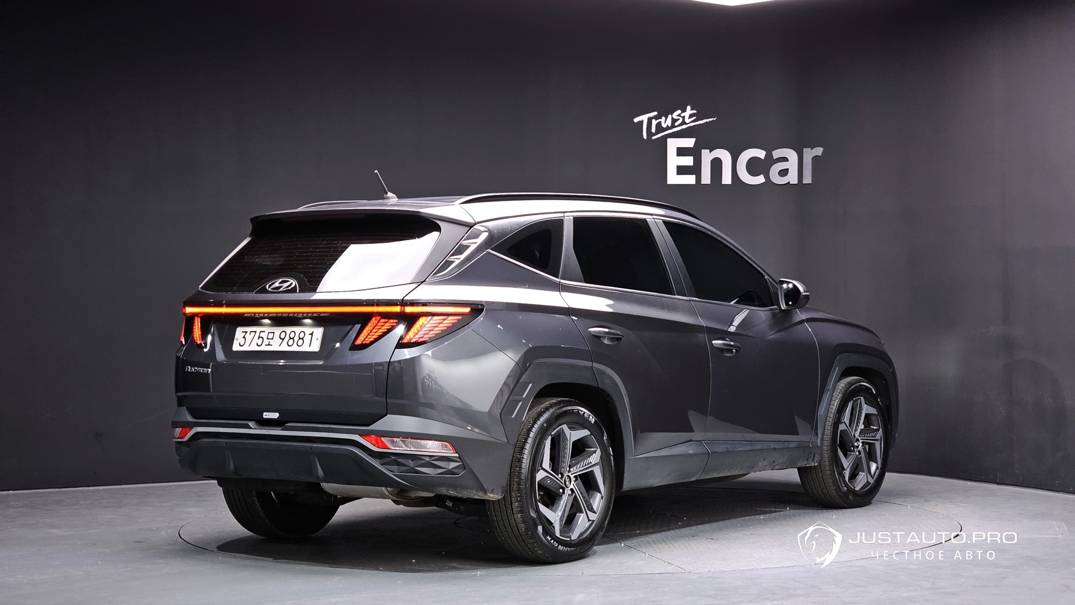 Автомобиль Hyundai Tucson