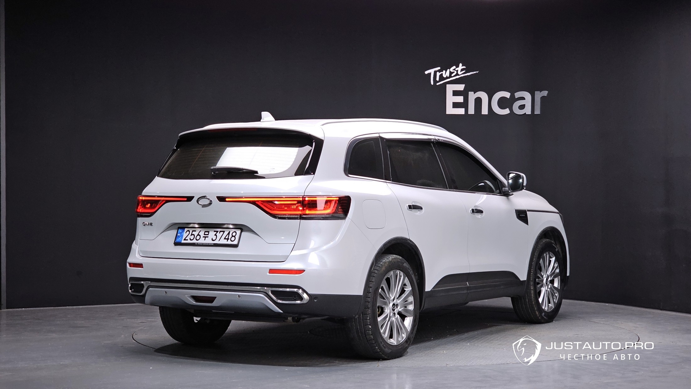 Автомобиль Renault-KoreaSamsung QM6