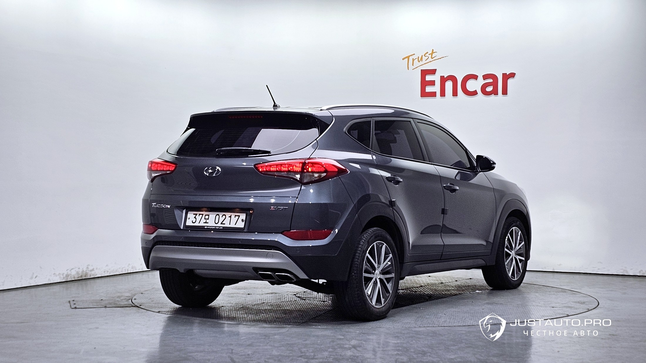 Автомобиль Hyundai Tucson