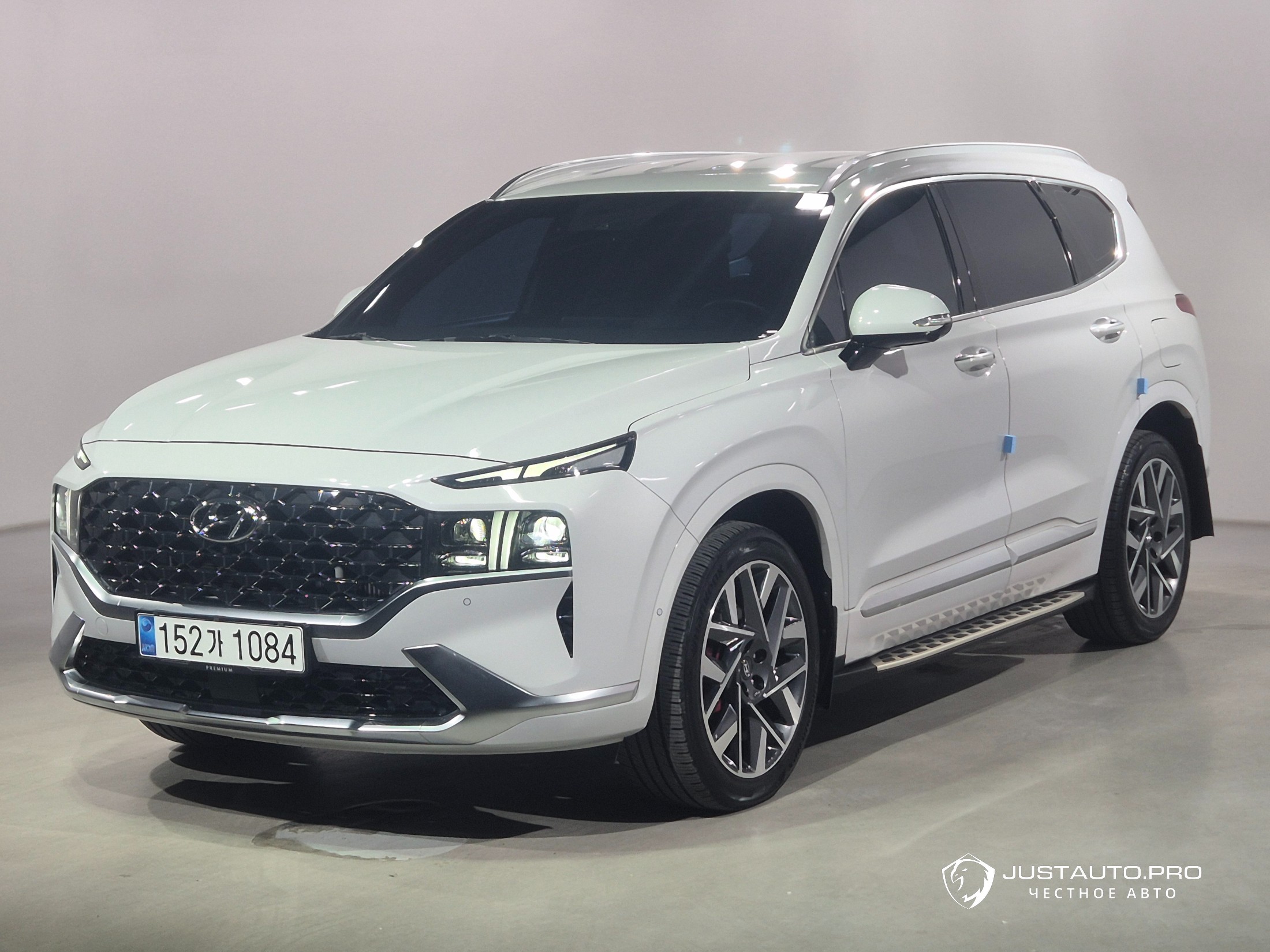 Автомобиль Hyundai Santafe